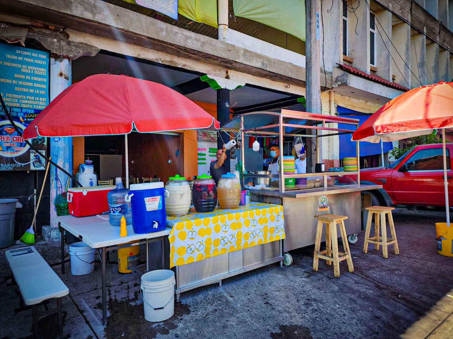 TACOS DE CABEZA “LOS HIJOS DE LEONEL” image 3