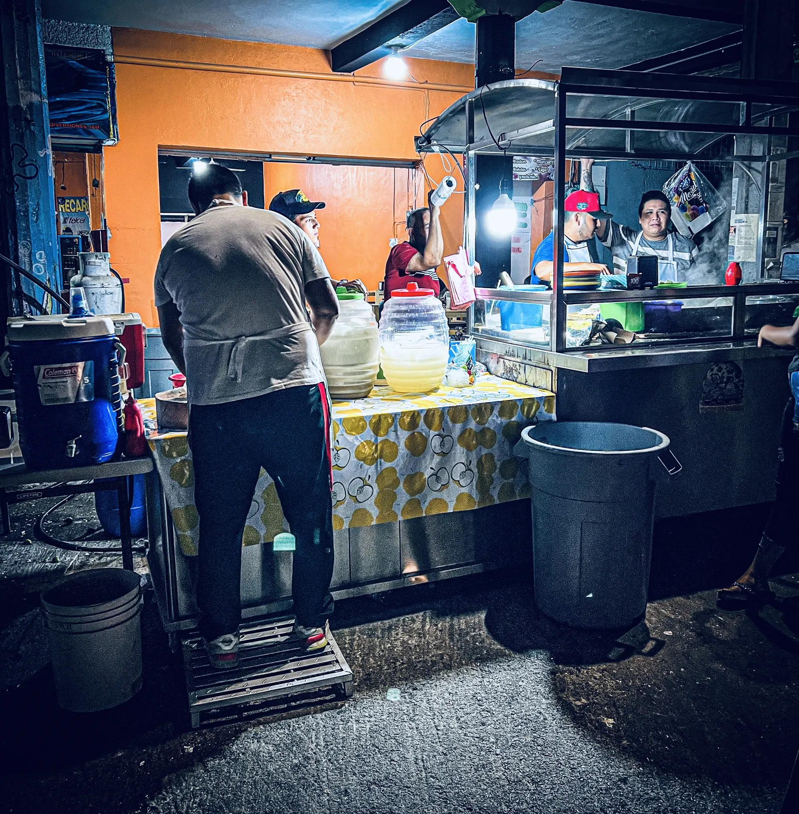 TACOS DE CABEZA “LOS HIJOS DE LEONEL” image 8