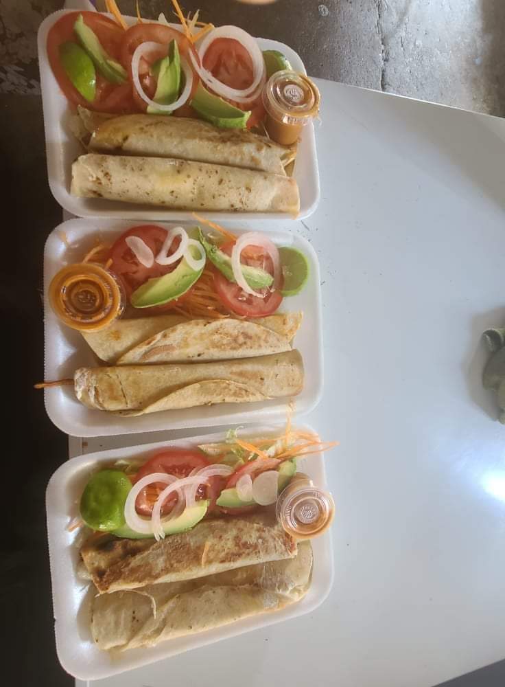 Loncheria julian image 6