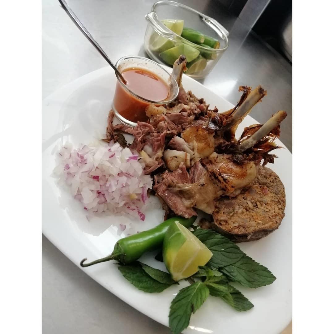 Birrieria El Potrillo image 2