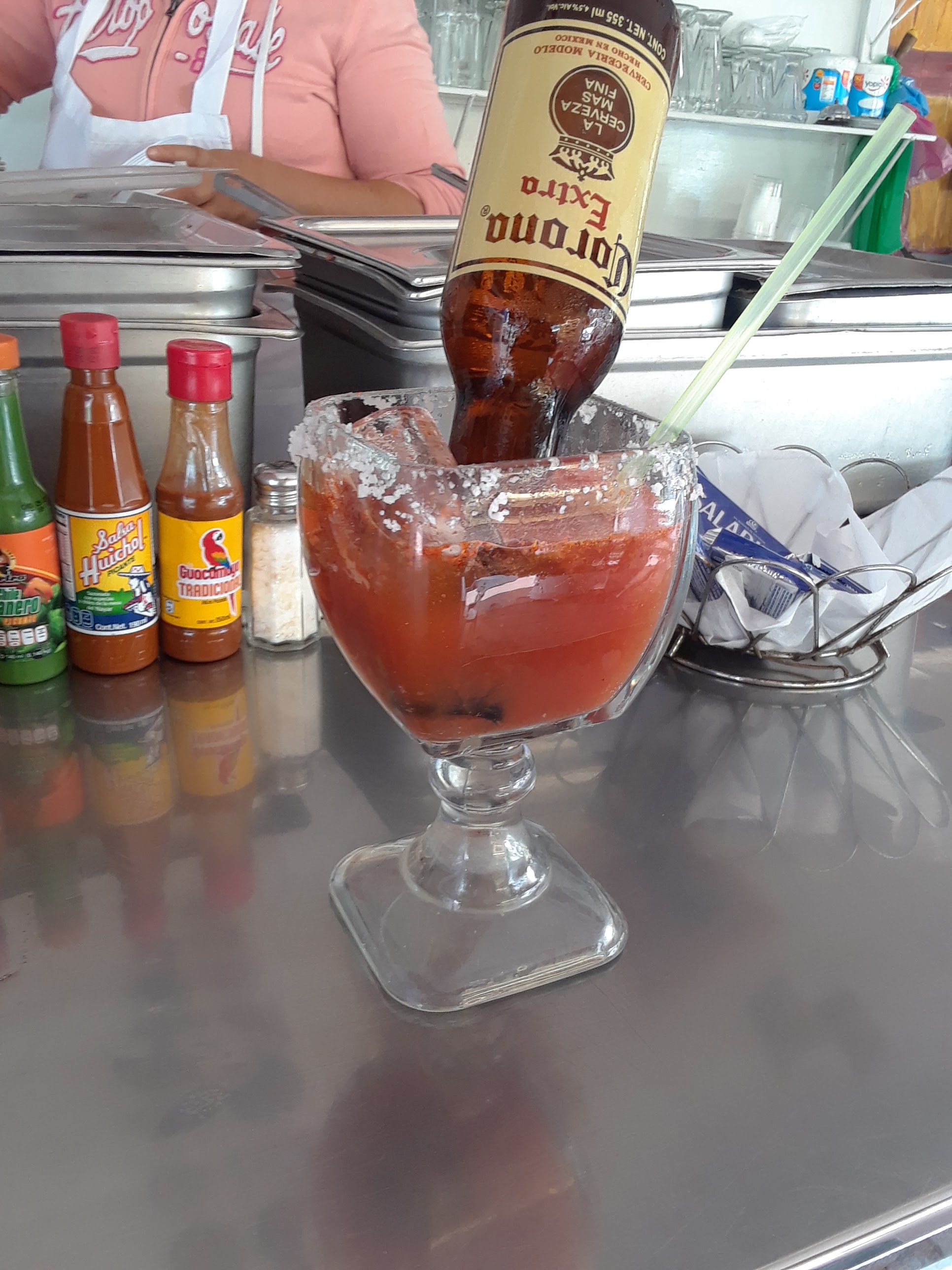 El Toby Mariscos image 7