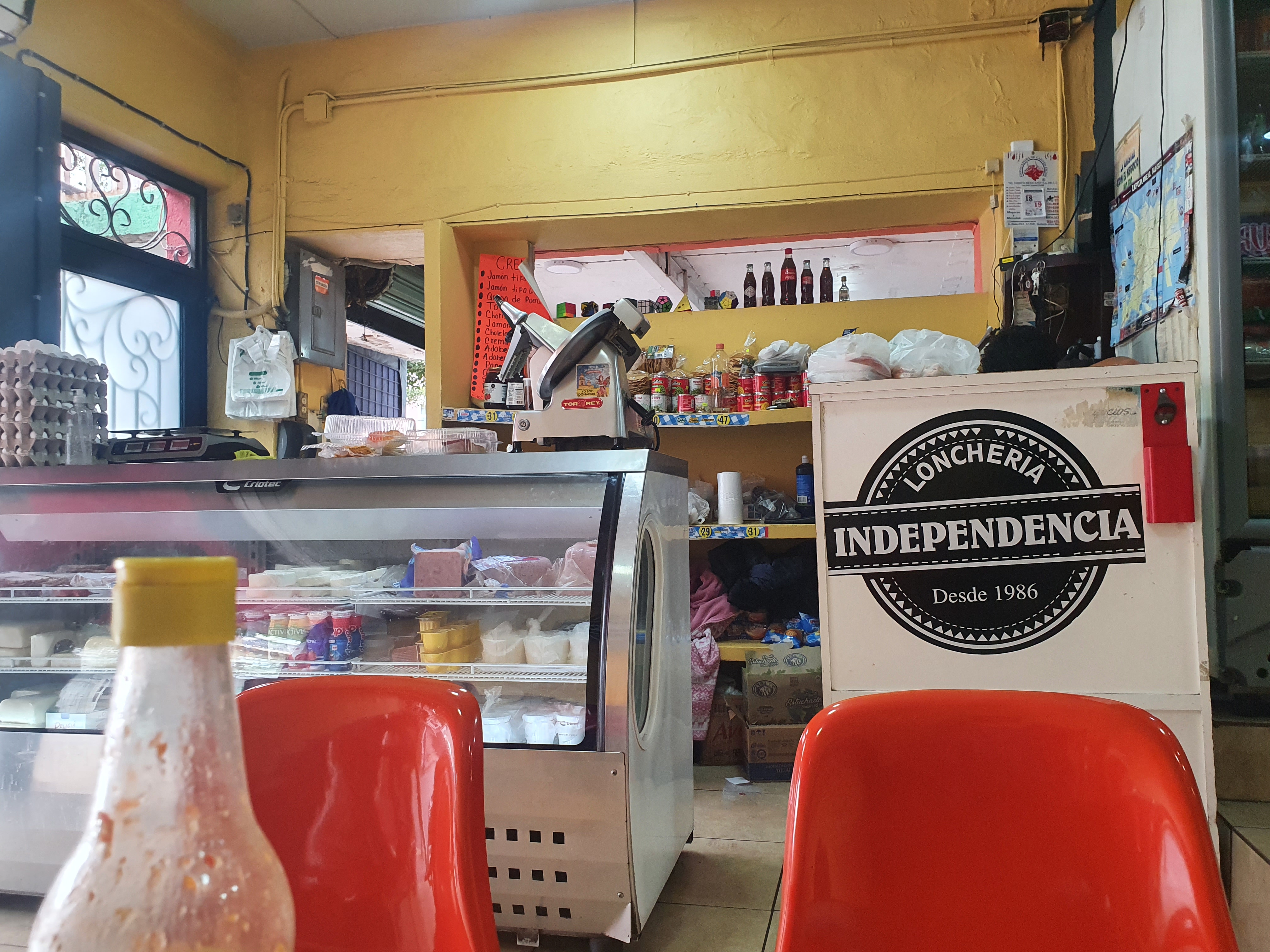 Loncheria Independencia image 2