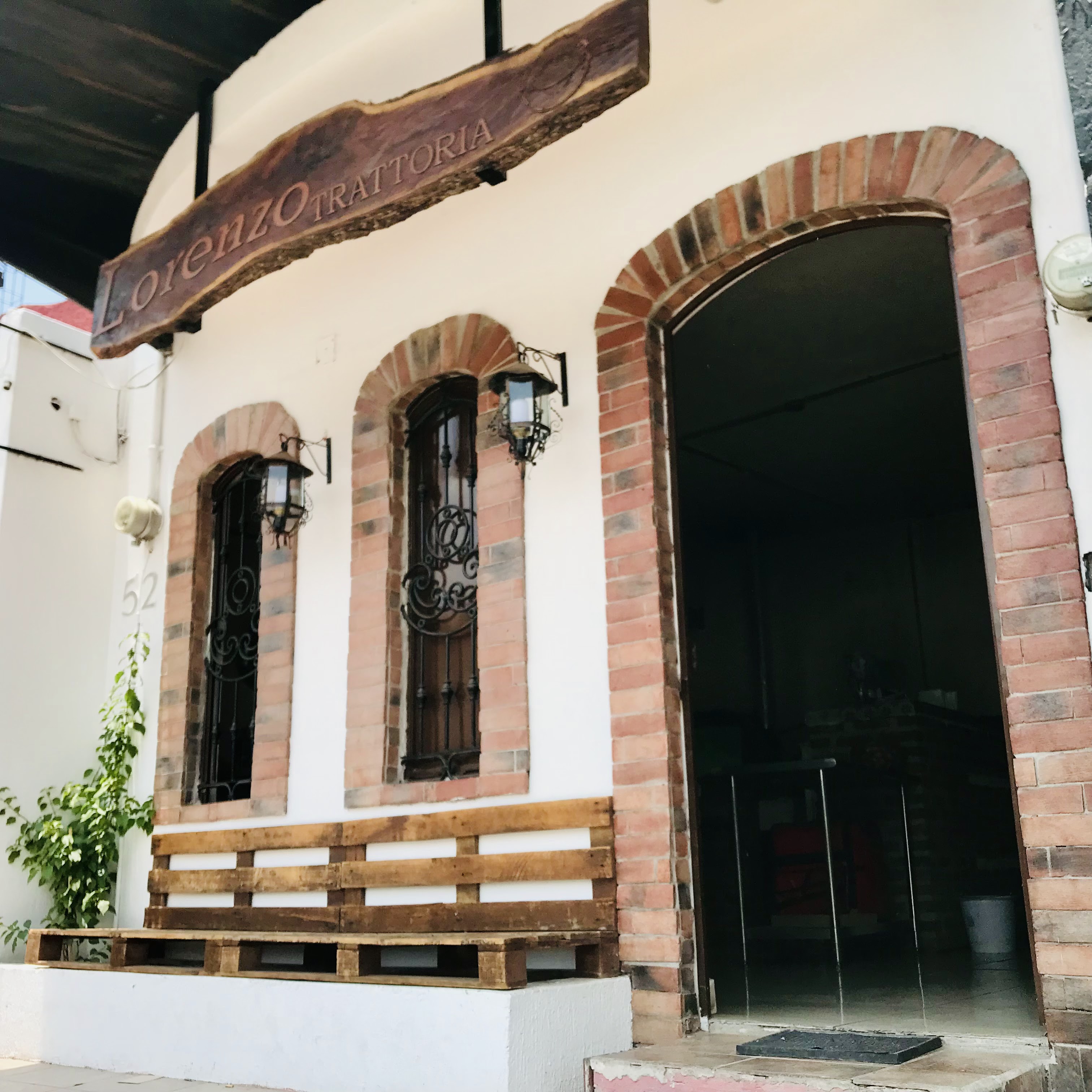 Lorenzo Trattoria image 6