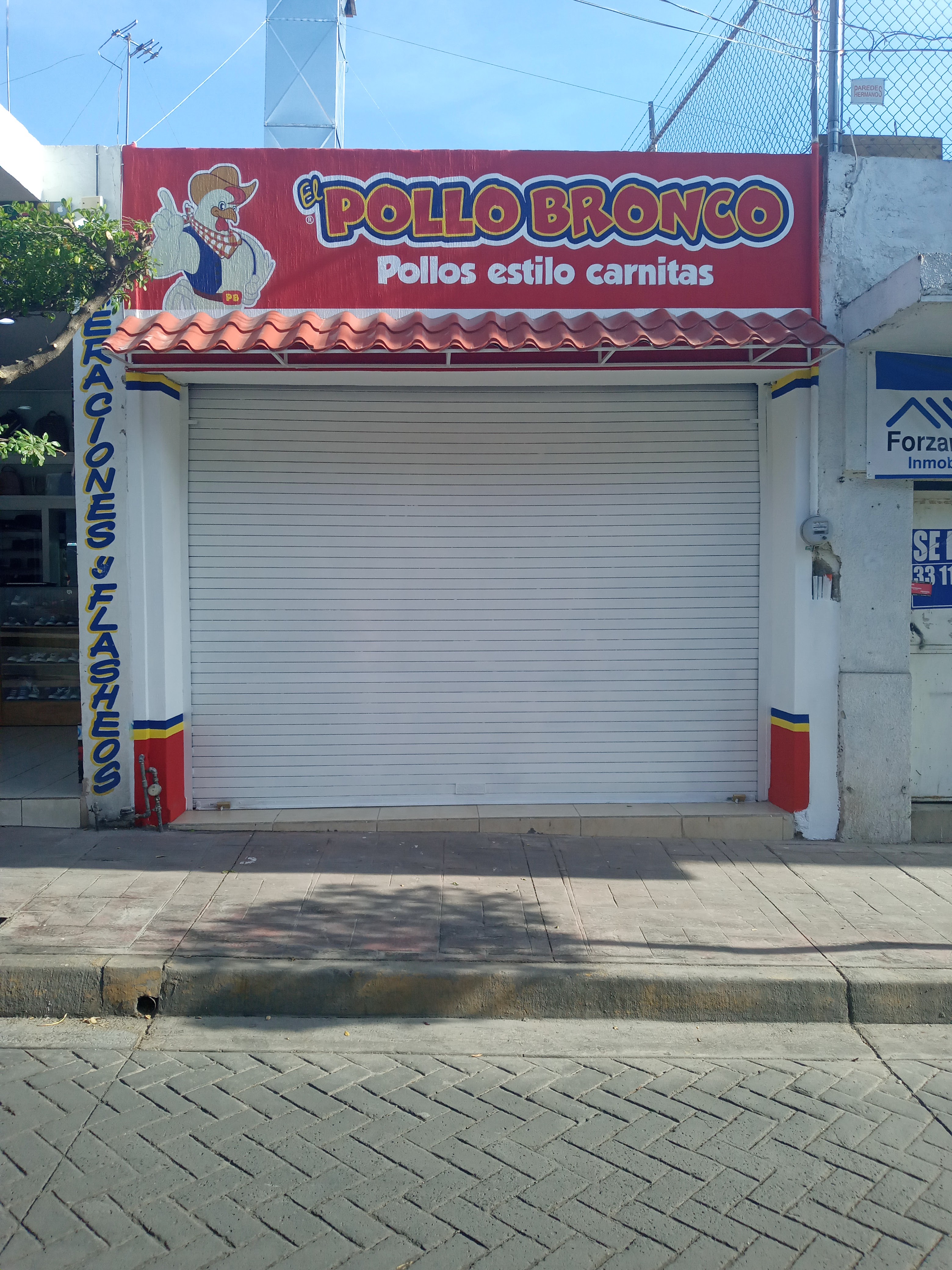 El Pollo Bronco image 3