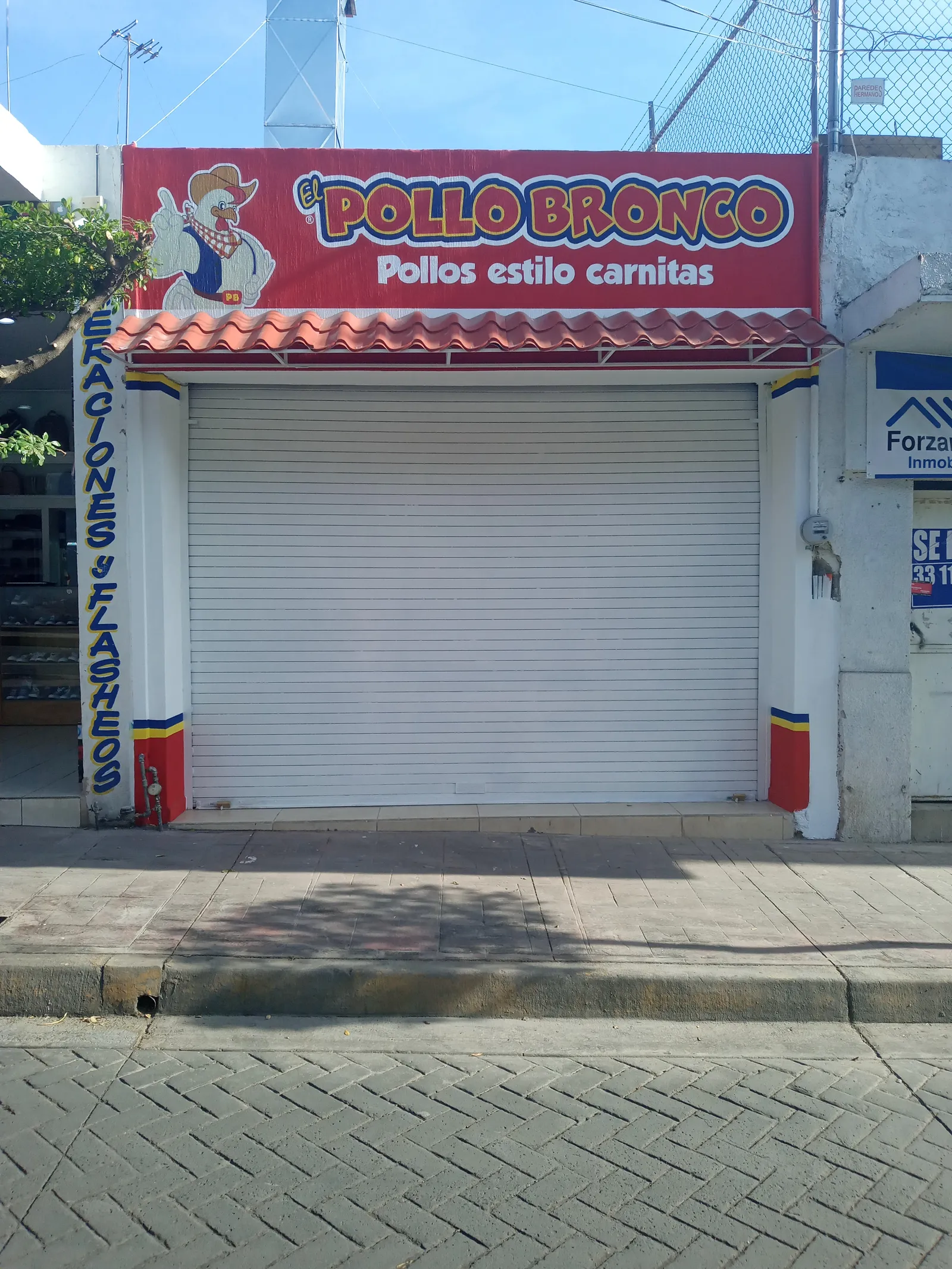 El Pollo Bronco image 3