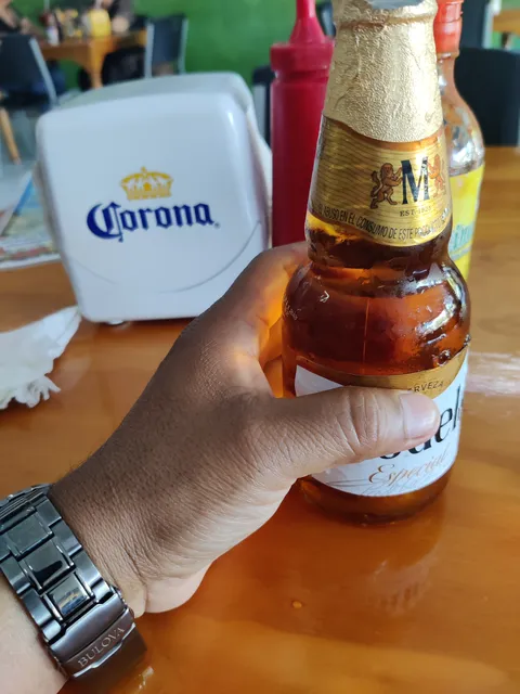 Carnes,Mariscos Y Antojitos El Nuevo Puerto Ceiba image 7