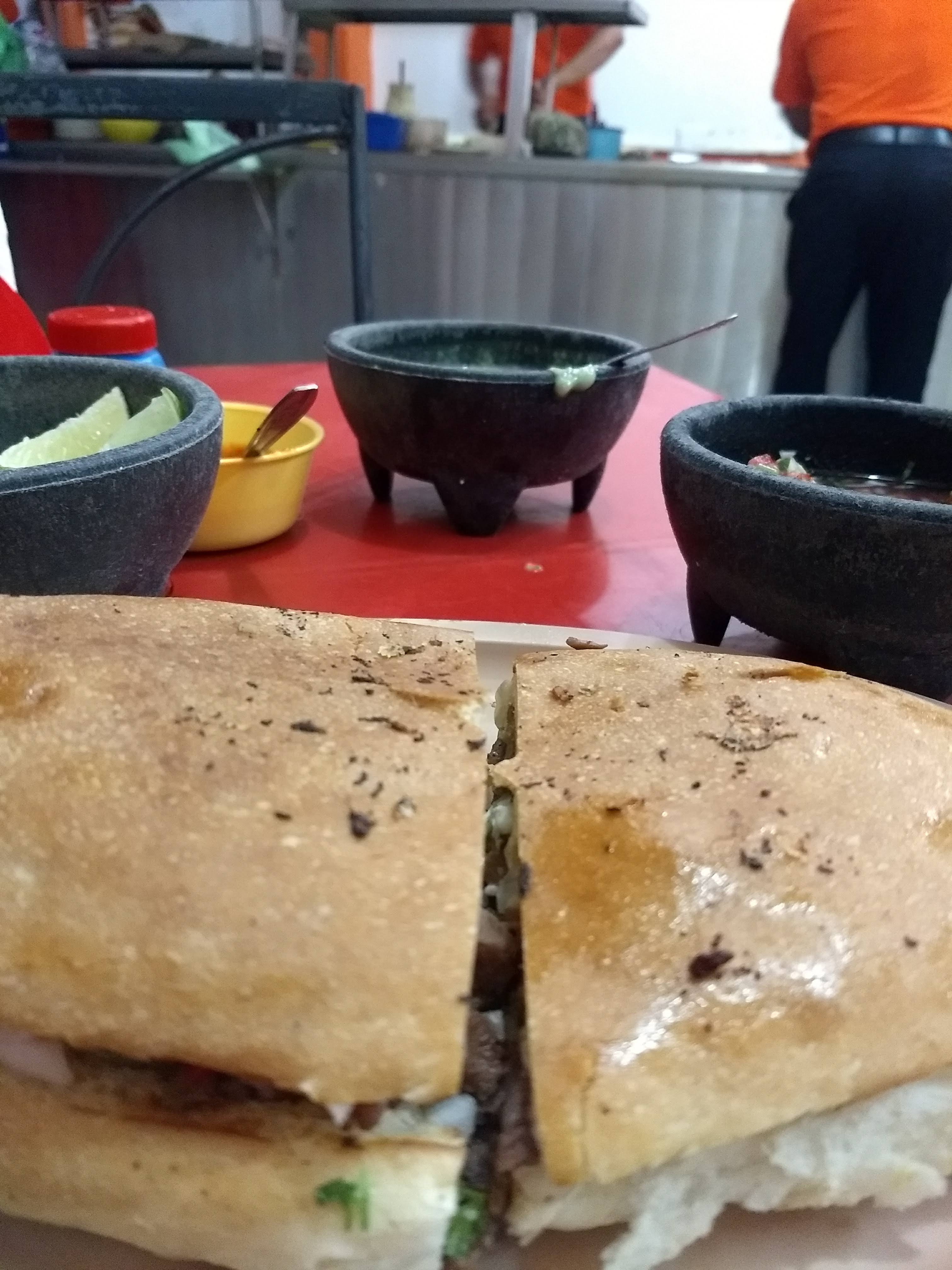 Taquería Los Tizoncitos image 6