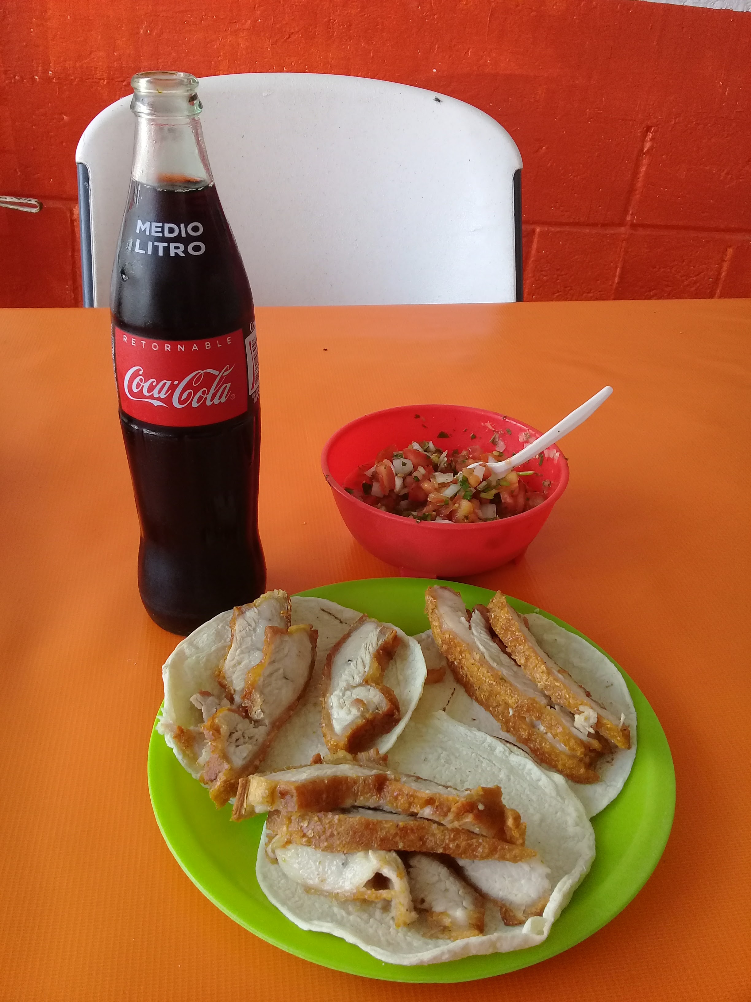 Carnitas Lopez image 1