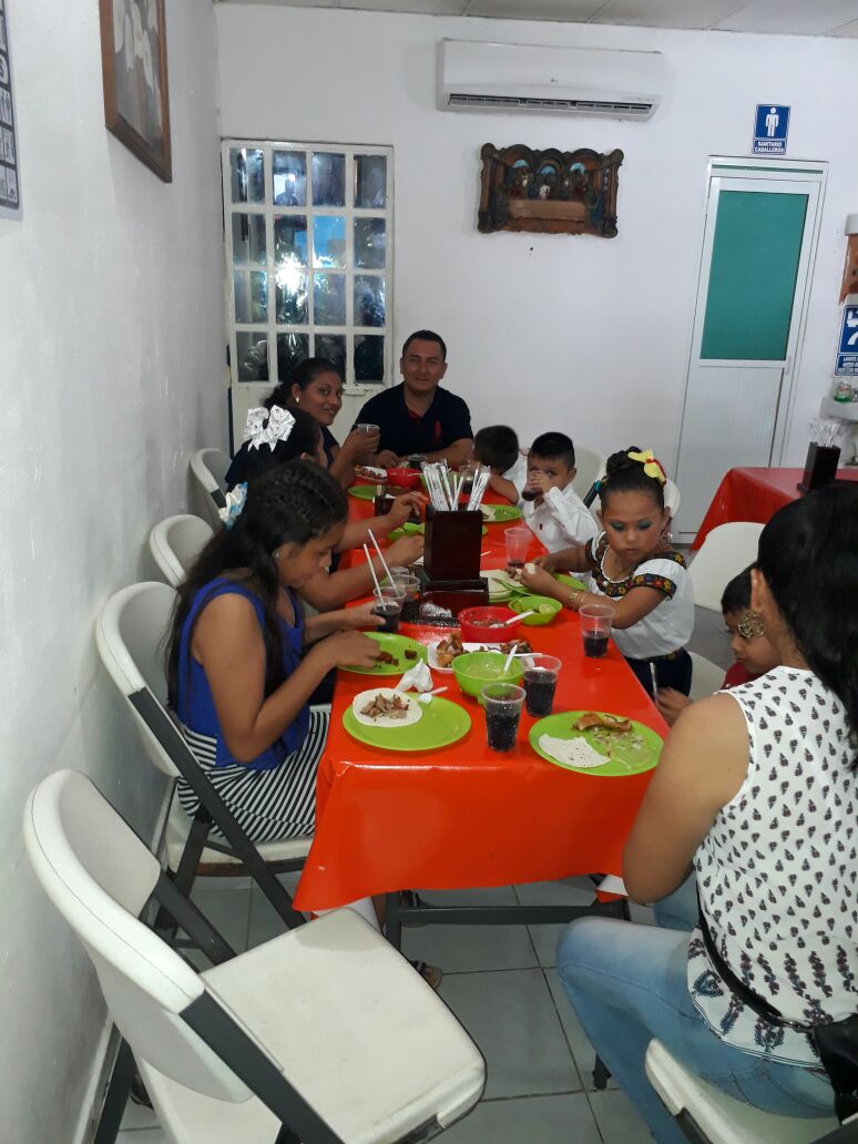 Carnitas Lopez image 4