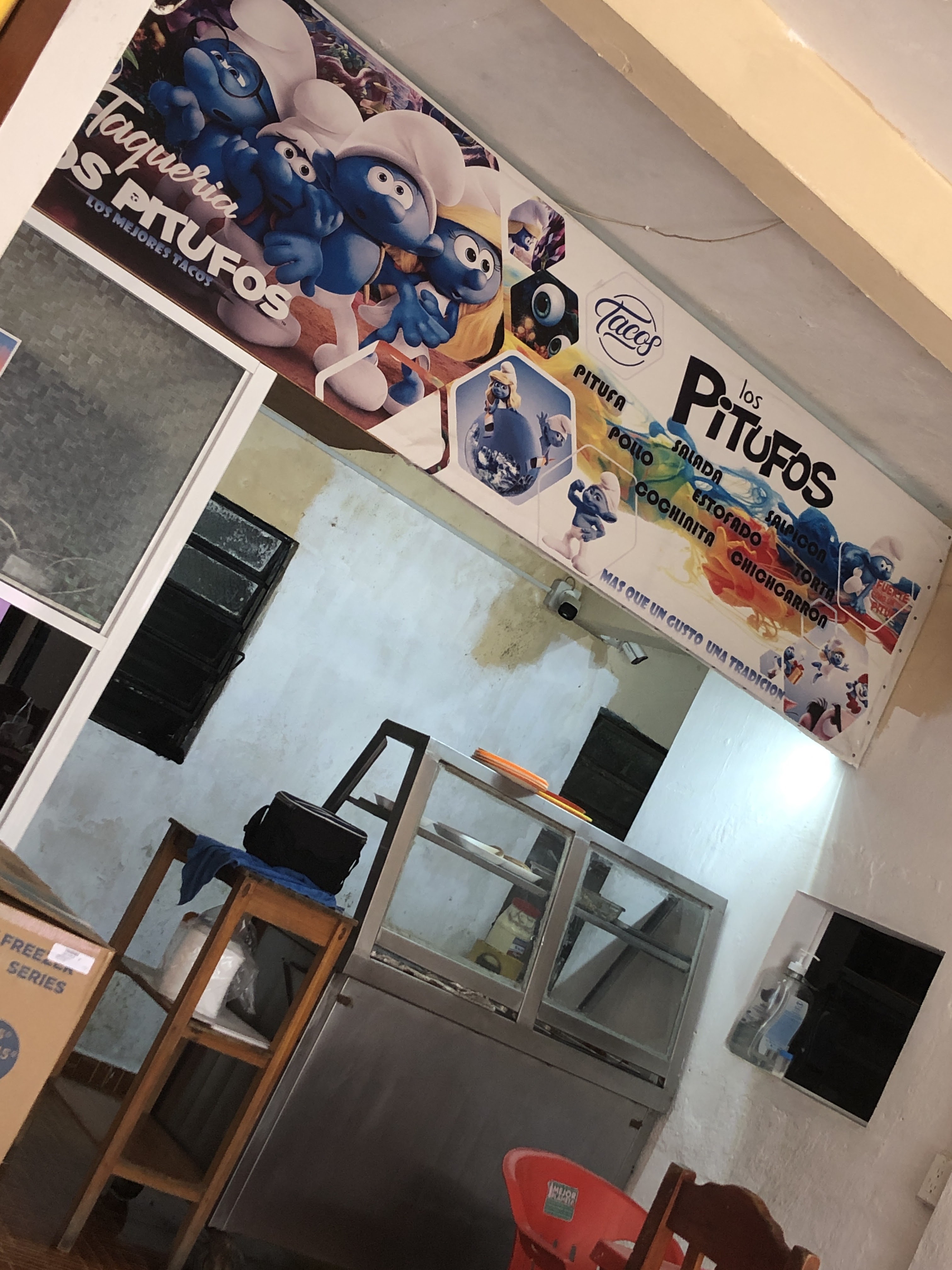 Taquería "Los Pitufos" image 5