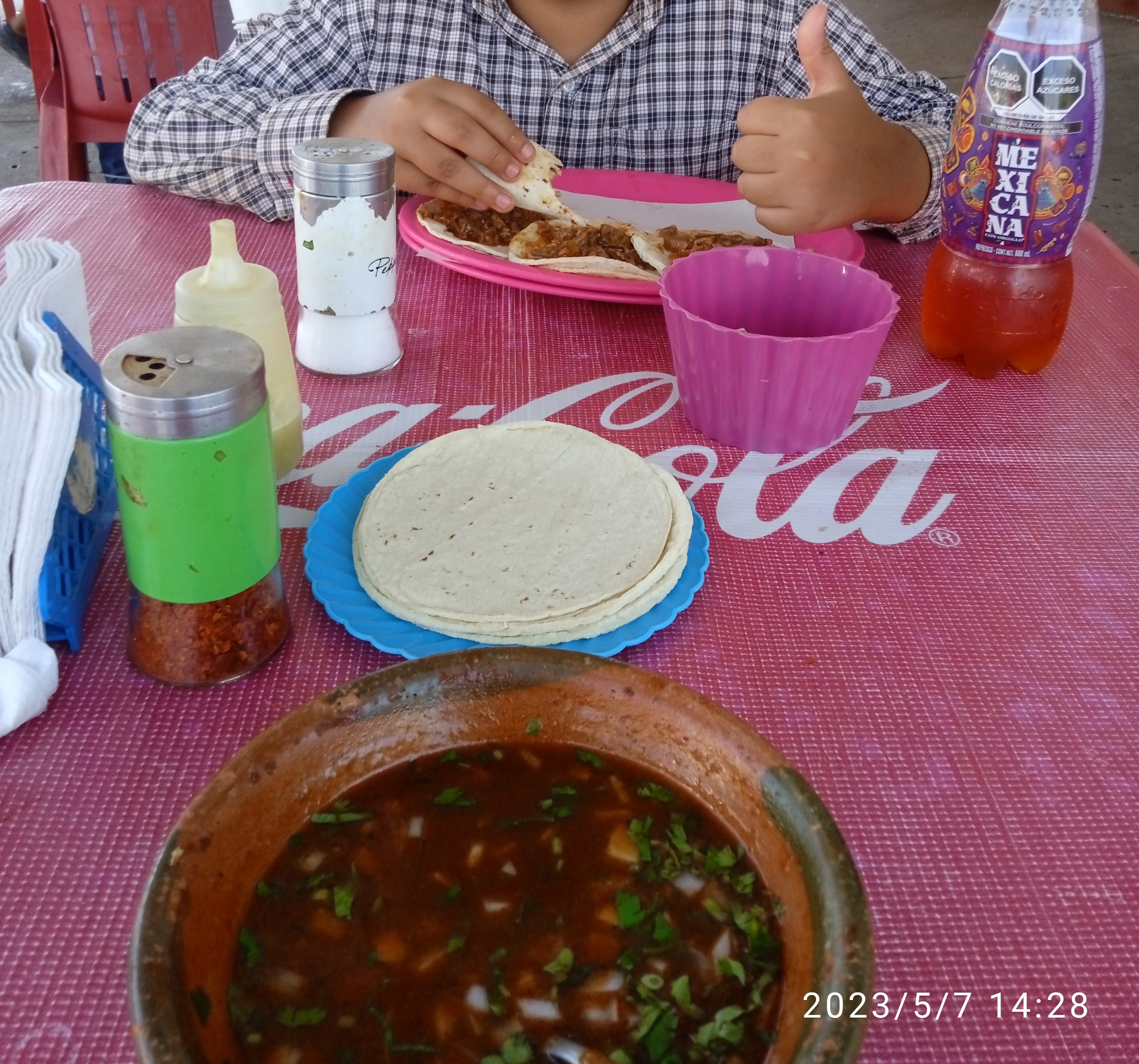 Taquería El Borrego Real image 3