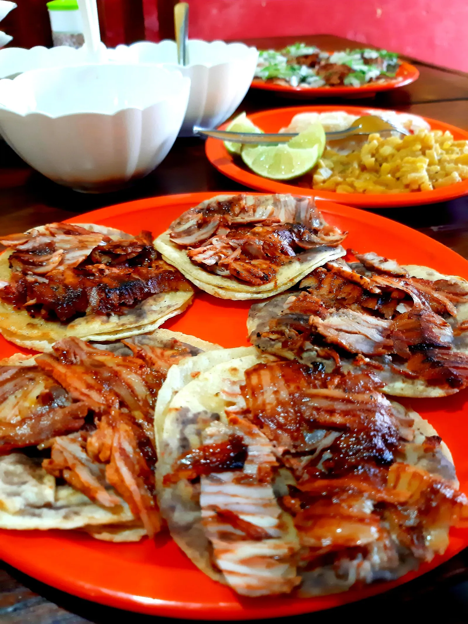 Taquería los carnales image 6