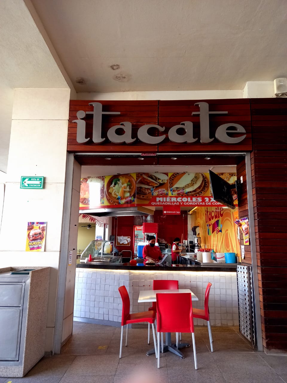 Itacate Plaza Mayor image 5