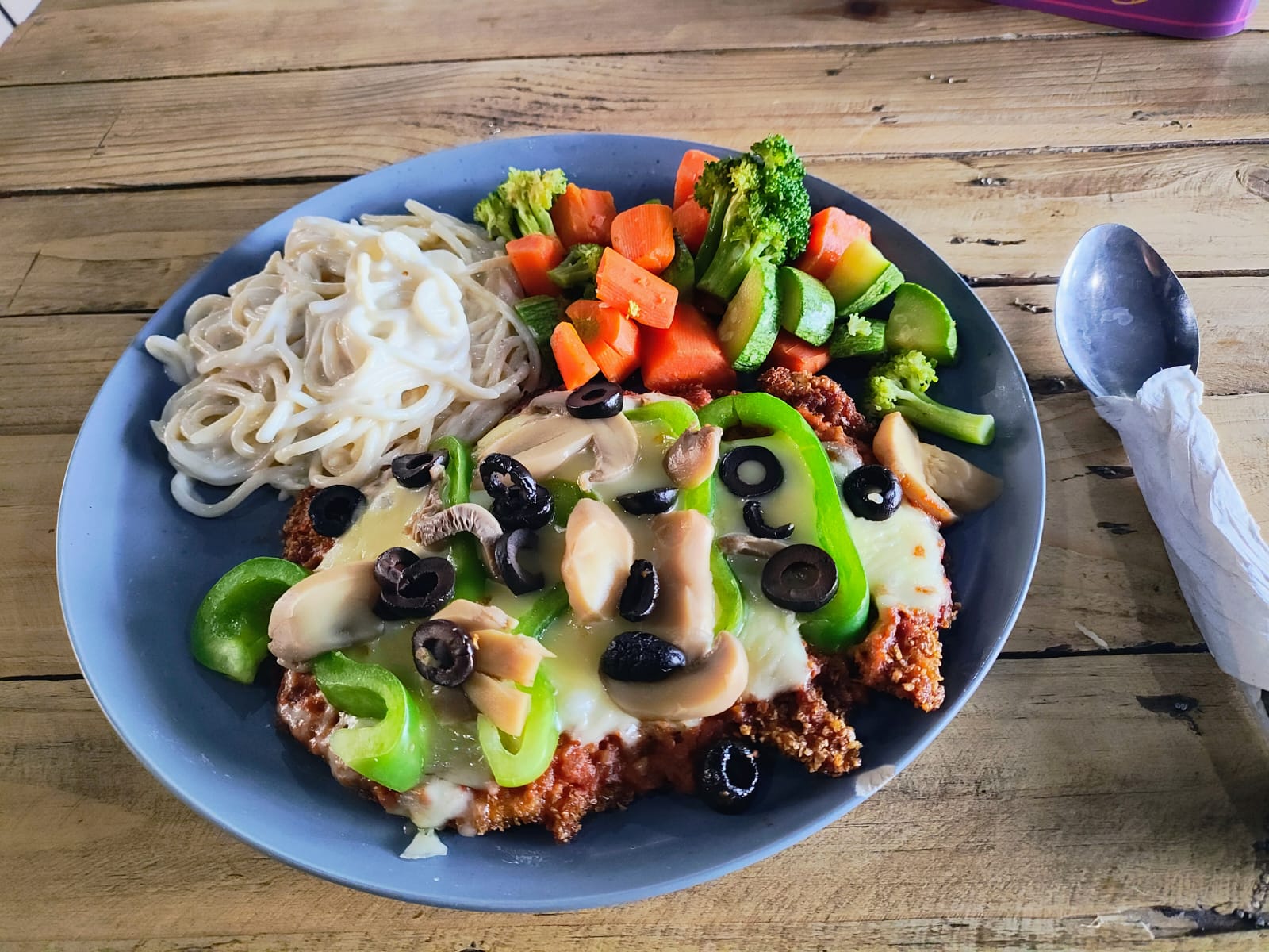 El Quinto Sazón Restaurante image 9