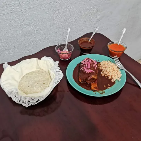 Chamorros "EL REY" image 4