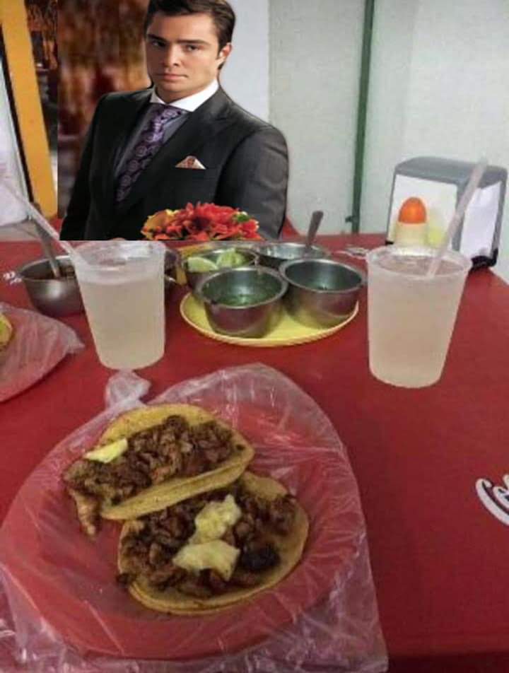 Taqueria El Comisario image 1