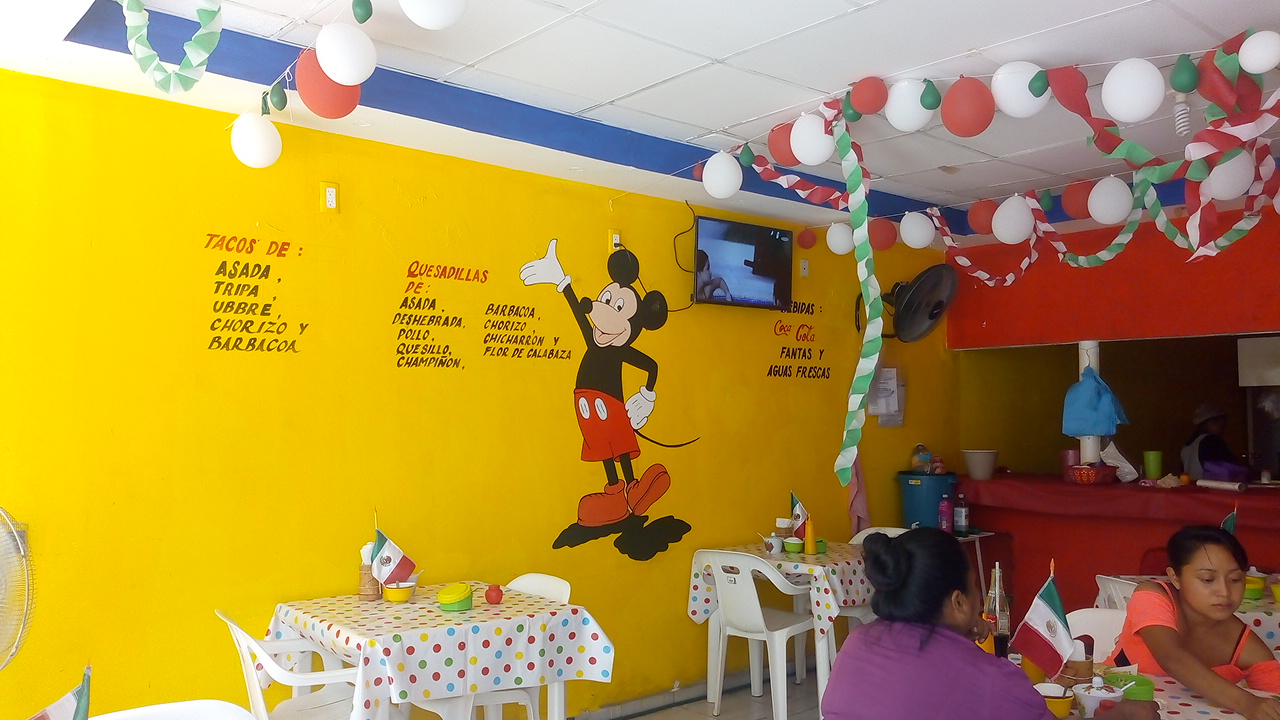 Taqueria La Estación image 5