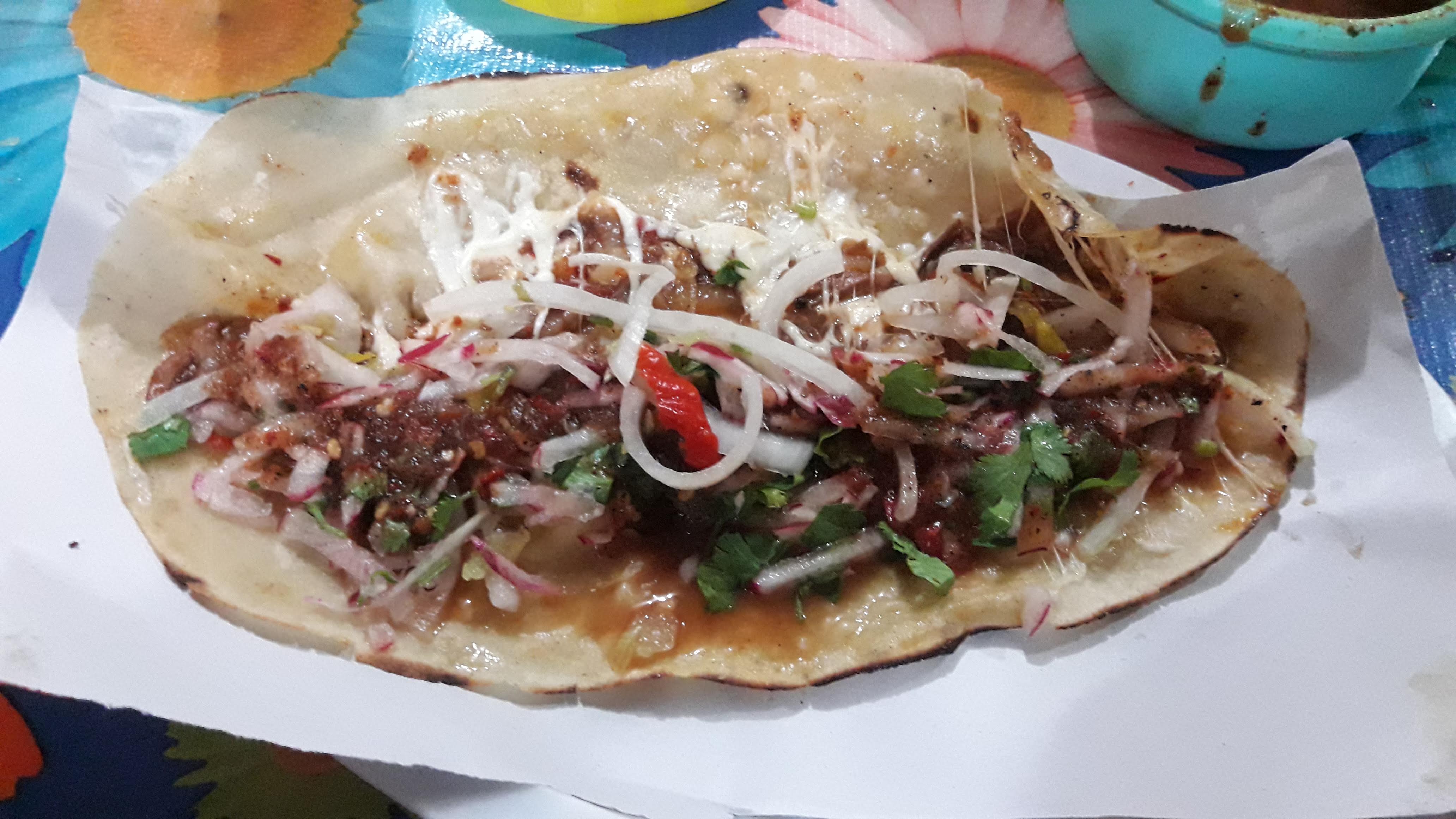 Taqueria La Estación image 9