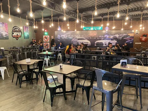 LOS JEFES RESTAURANTE BAR image 1