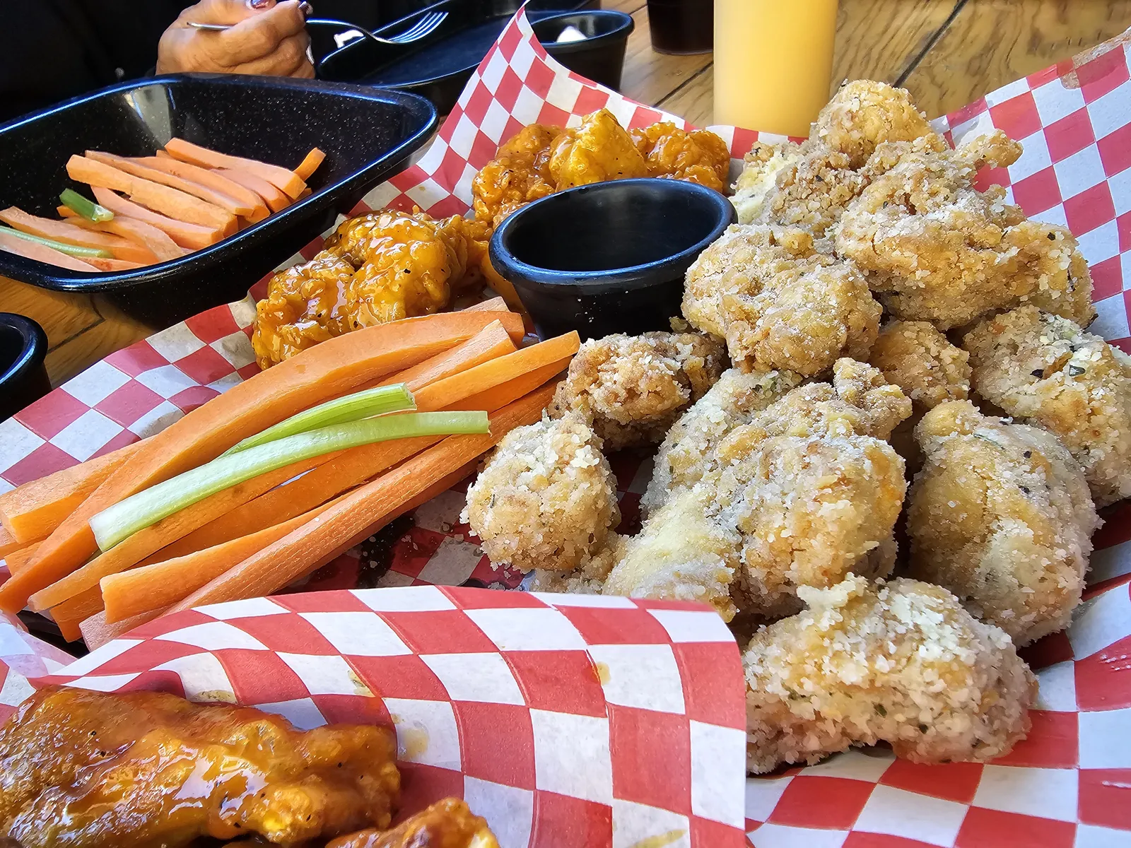 Kiwi Wings image 3