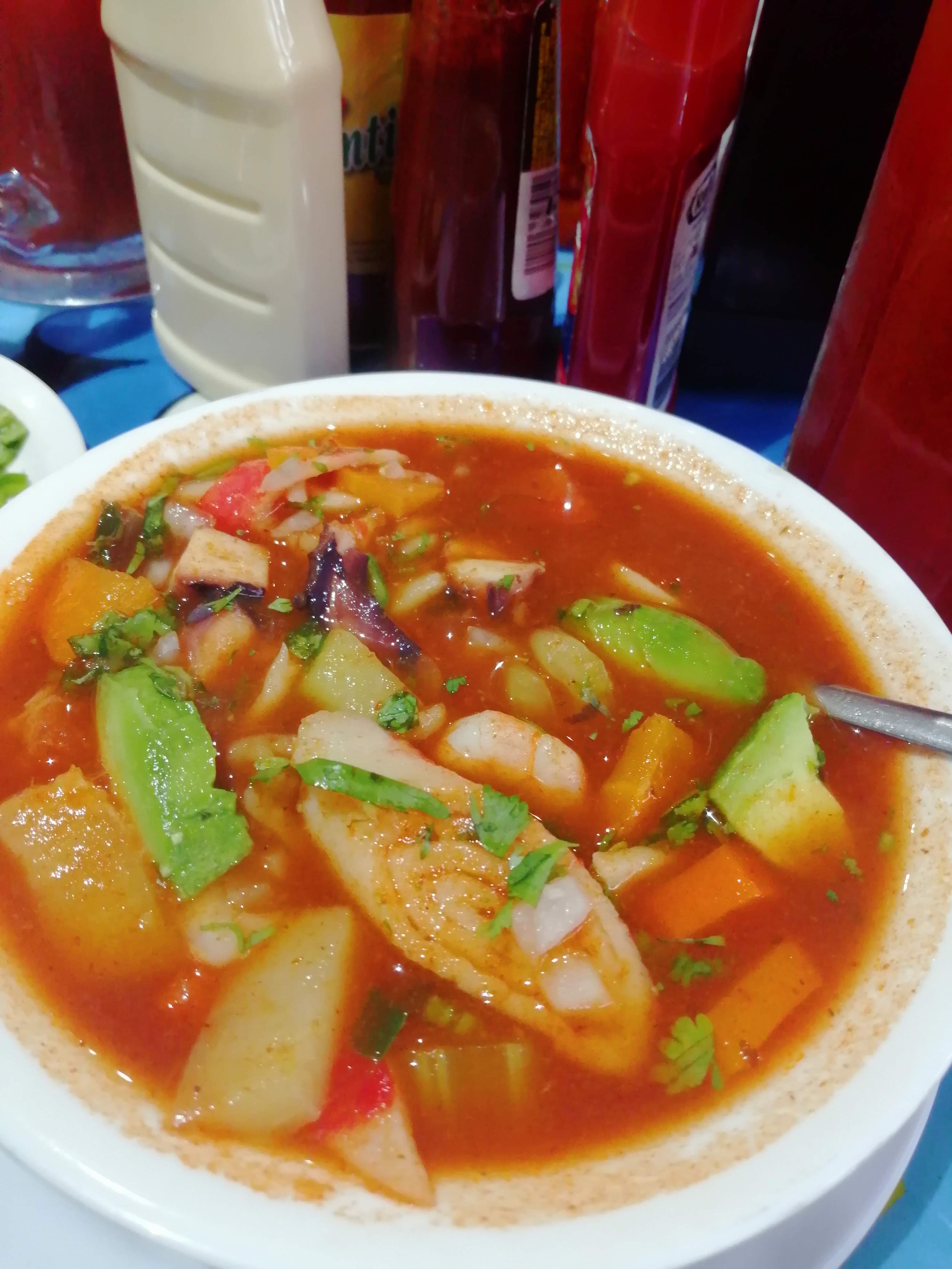 Mariscos El Ausente image 6