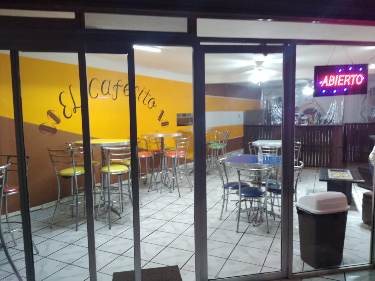 cafeteria El Cafecito image 8