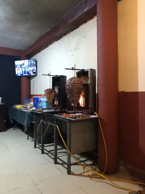 Los trompos Pastor Sirloin, Petrolera Paraiso image 1
