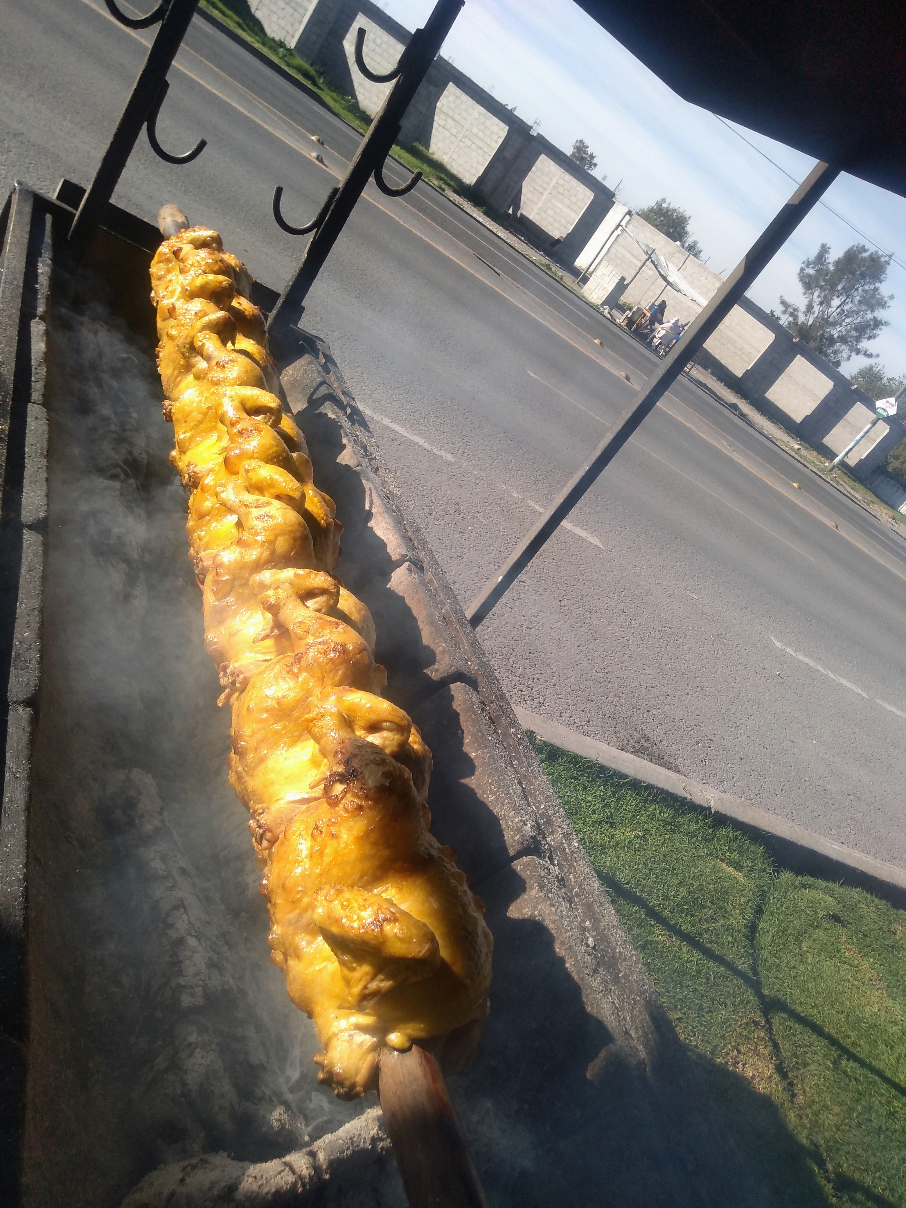 Pollos ala leña nueva era image 3