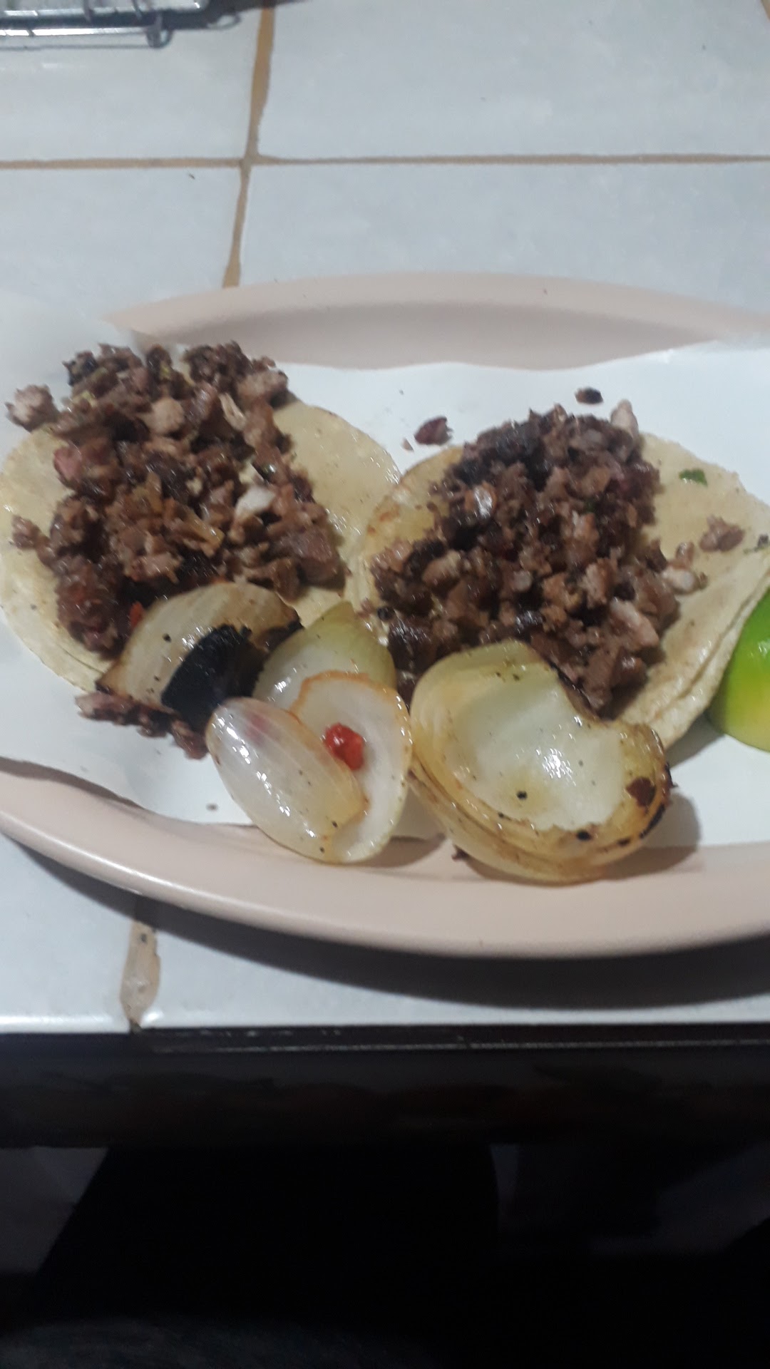 Tacos Villa Madero "Los Del Guero" image 3