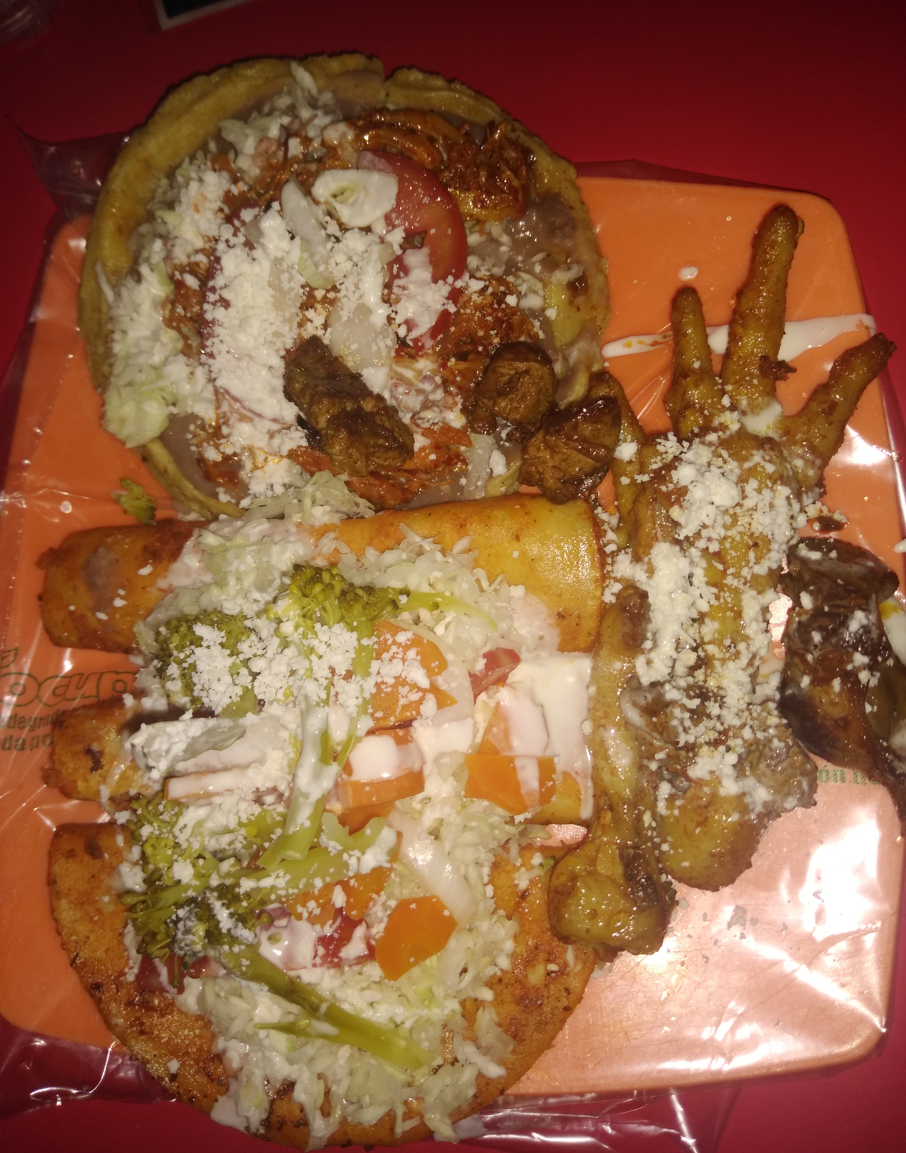 Cenaduria los niños image 2