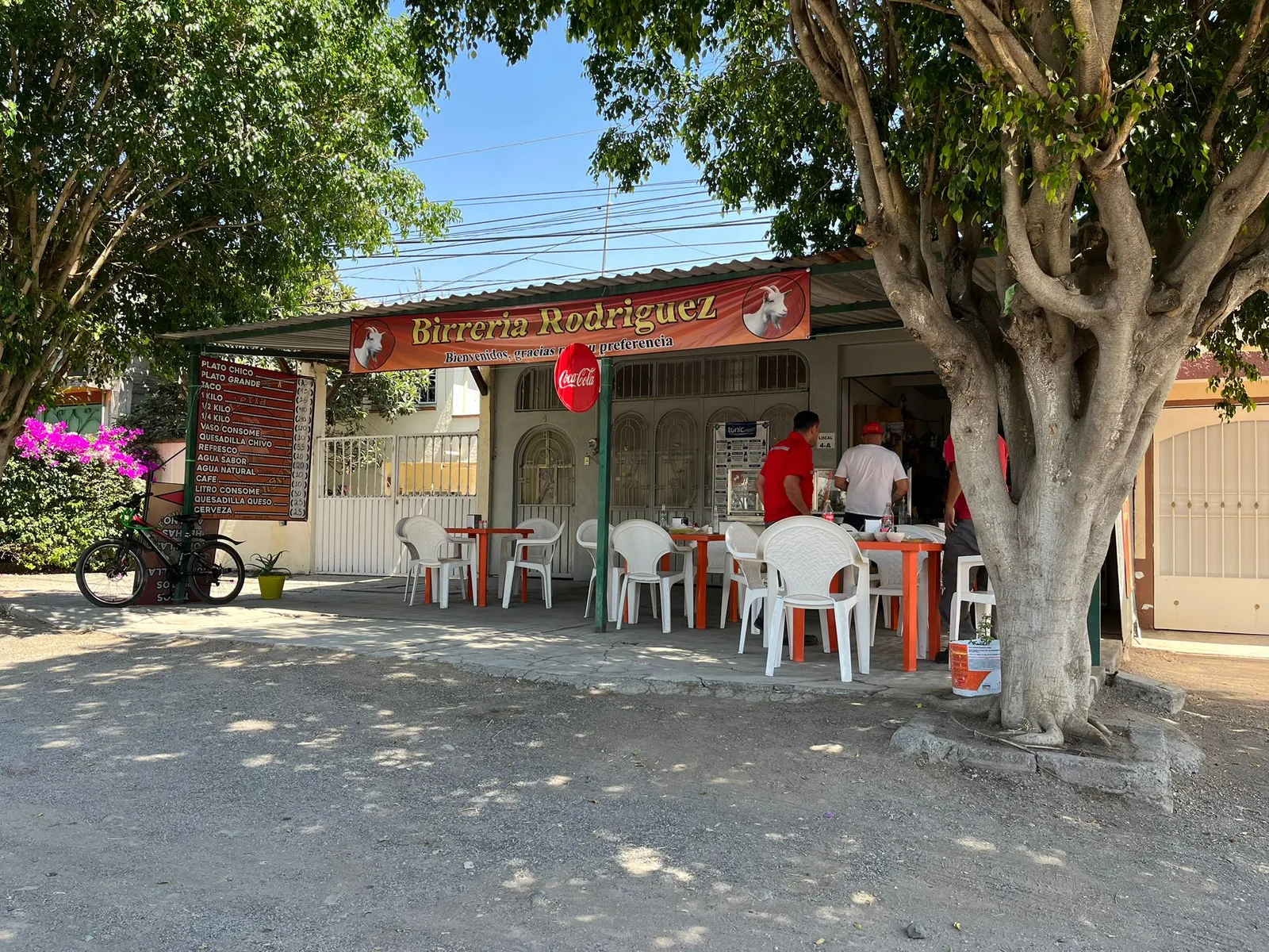 Birrieria Rodríguez image 8