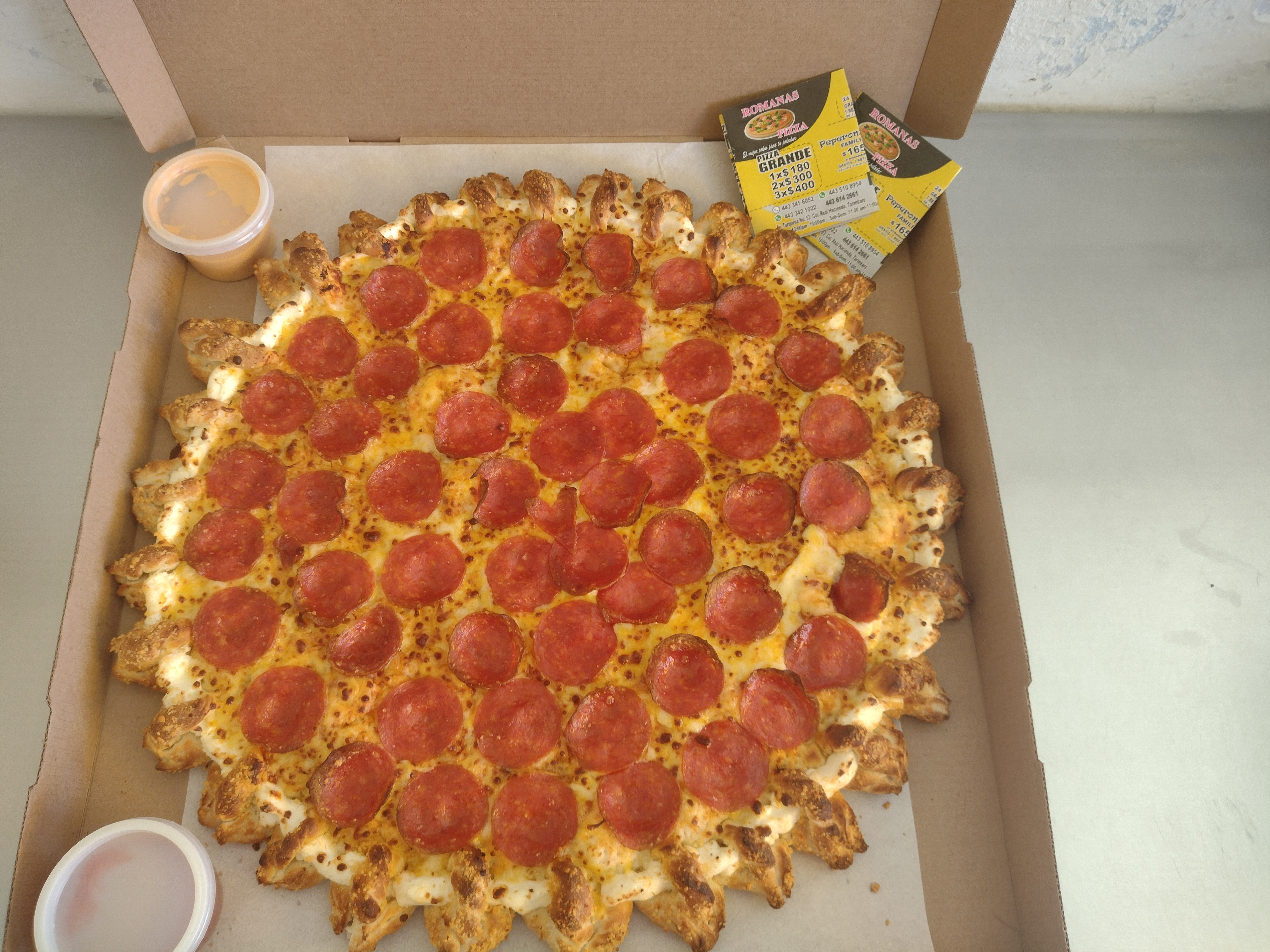 Romanas pizza image 7