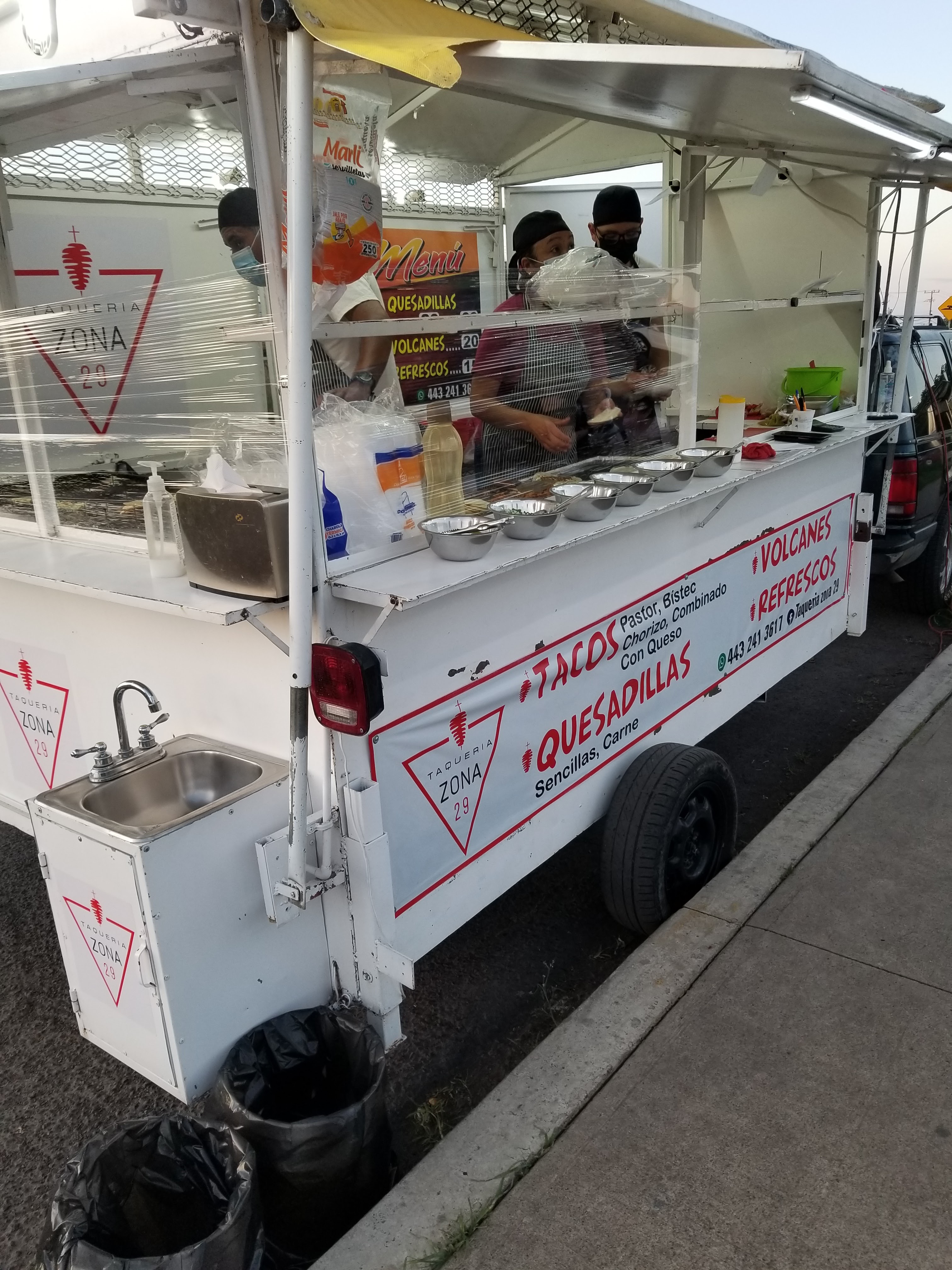 Taquería Zona 29 image 3