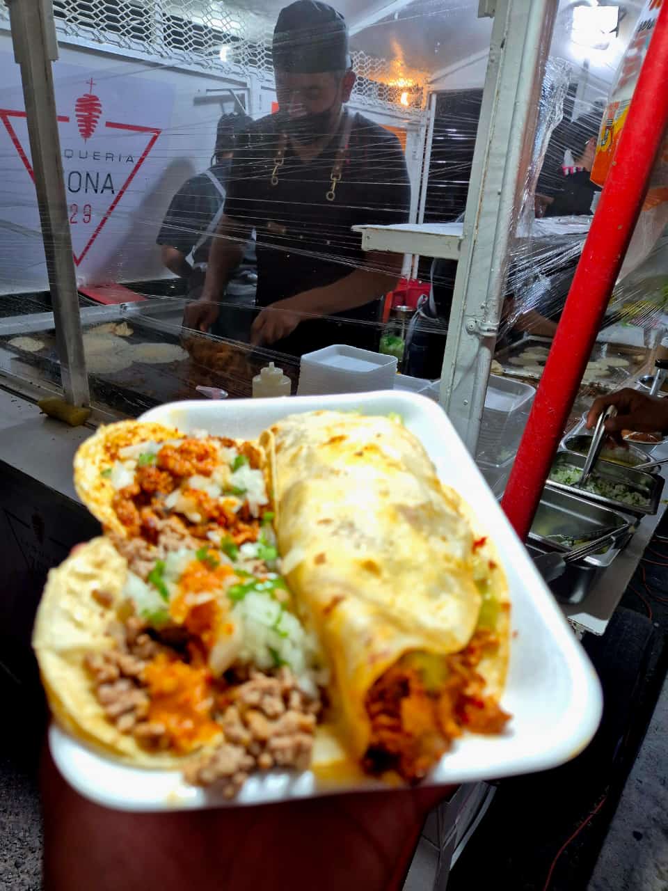 Taquería Zona 29 image 8