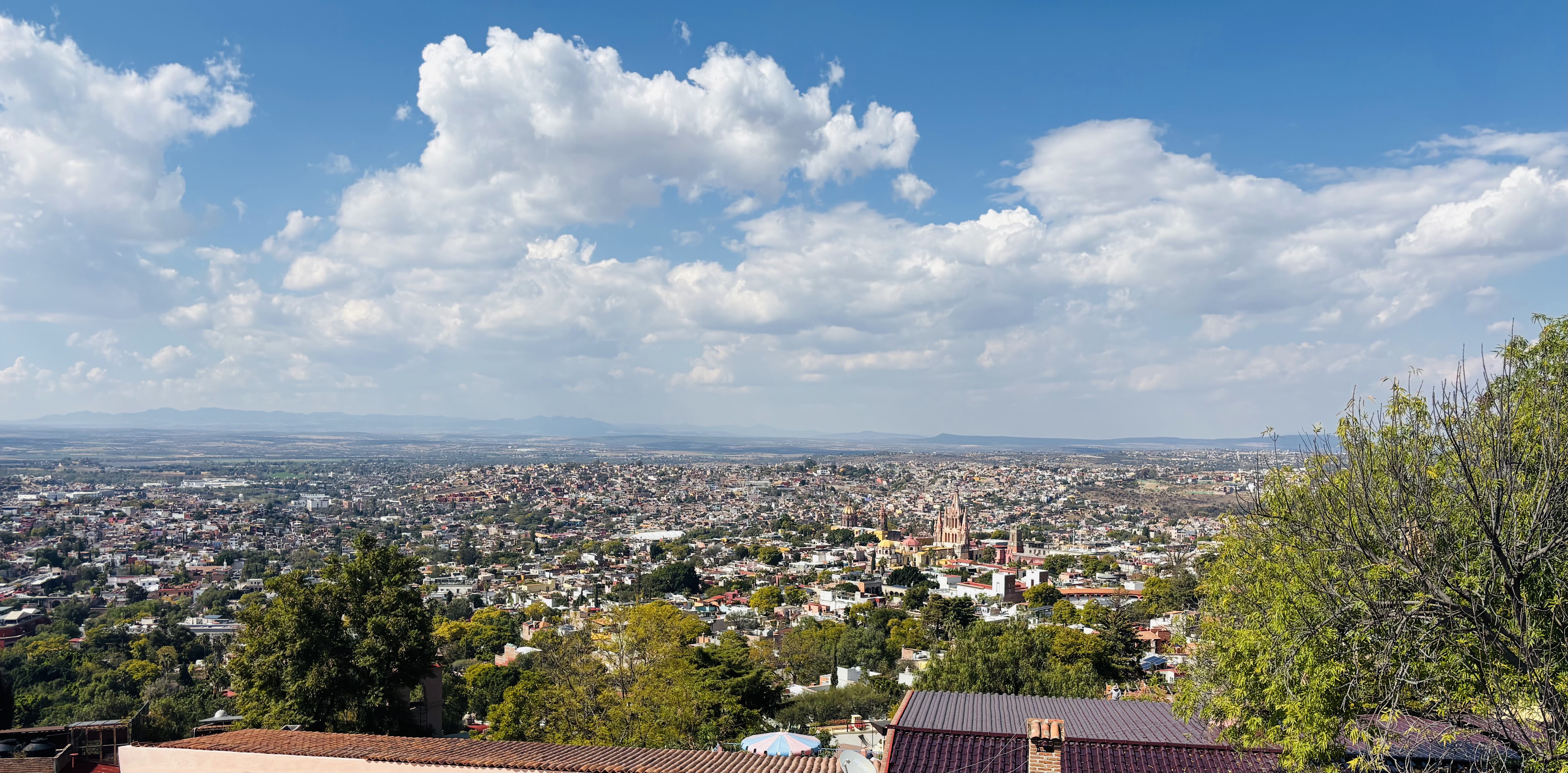 Los Milagros Terraza image 3