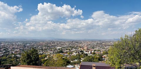 Los Milagros Terraza image 3