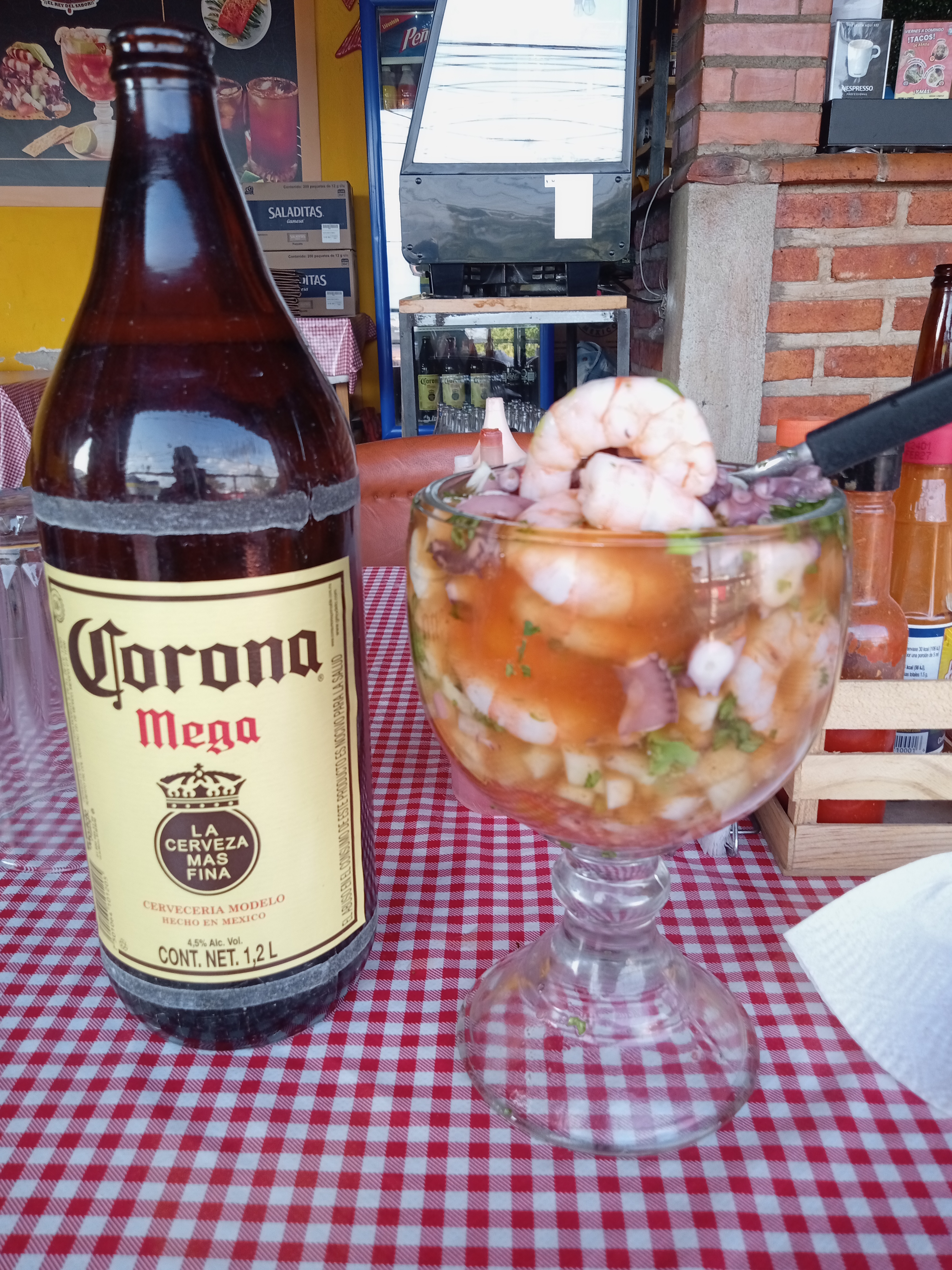 Mariscos Toto image 3