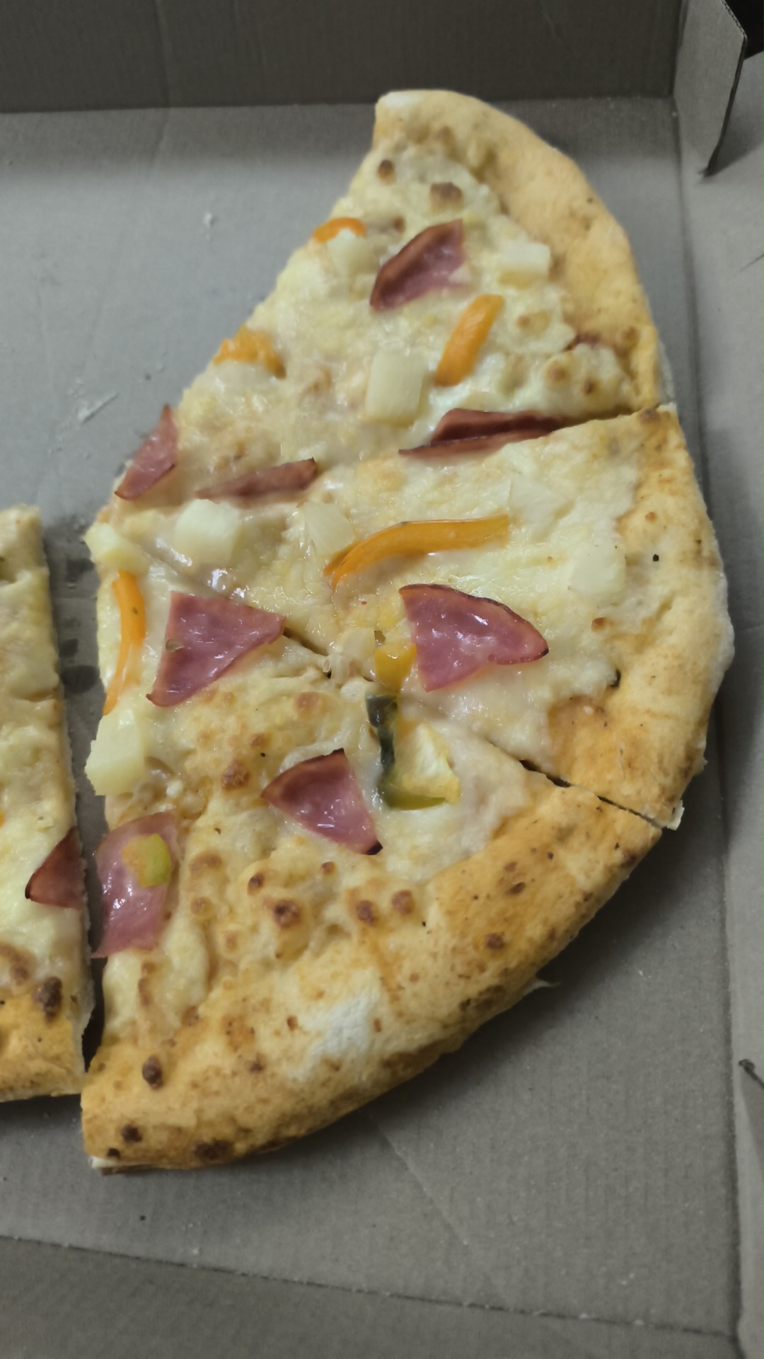 Uribe`s pizza image 8