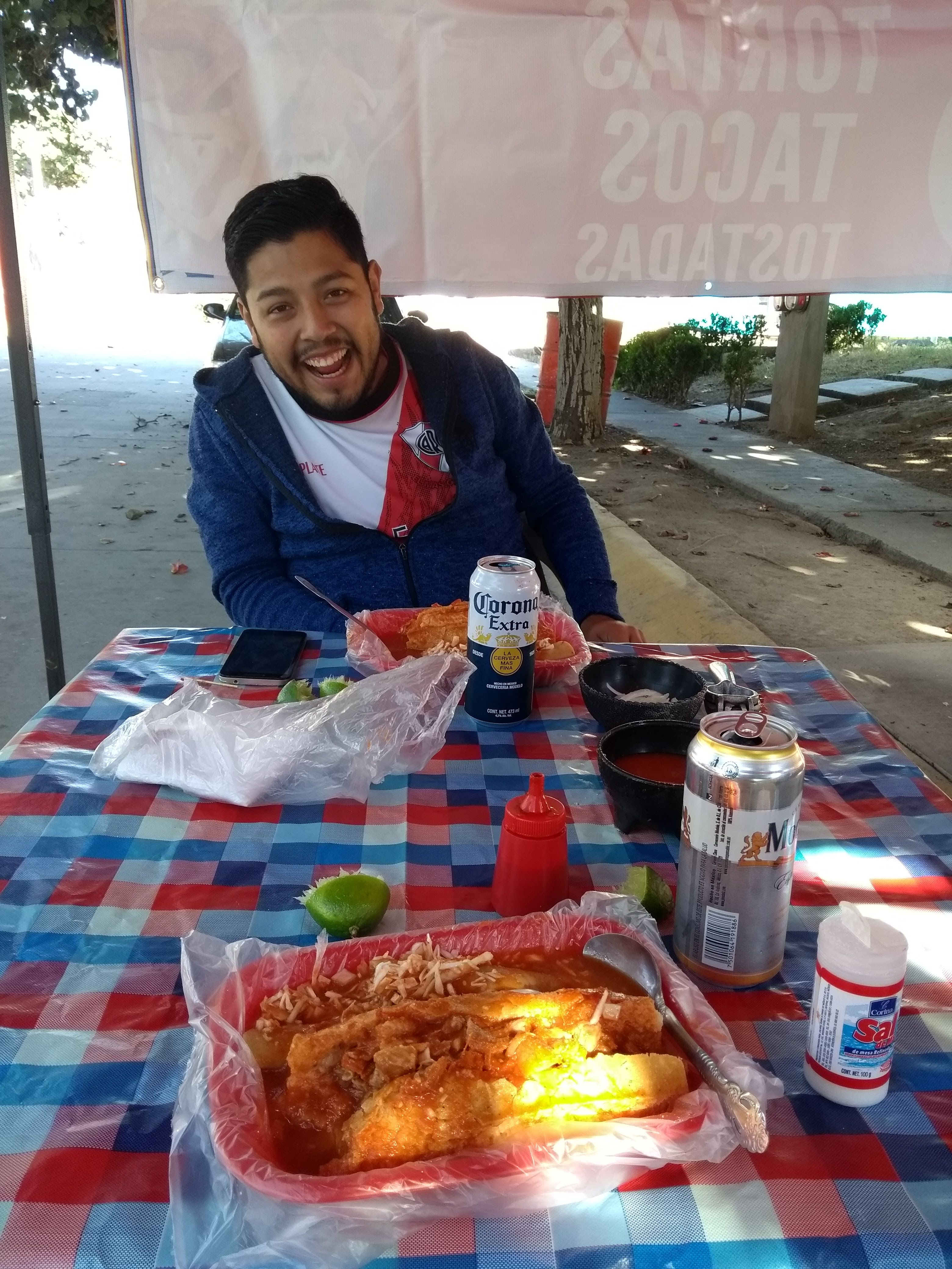 Tortas Ahogadas Lupis Puerta Real image 2