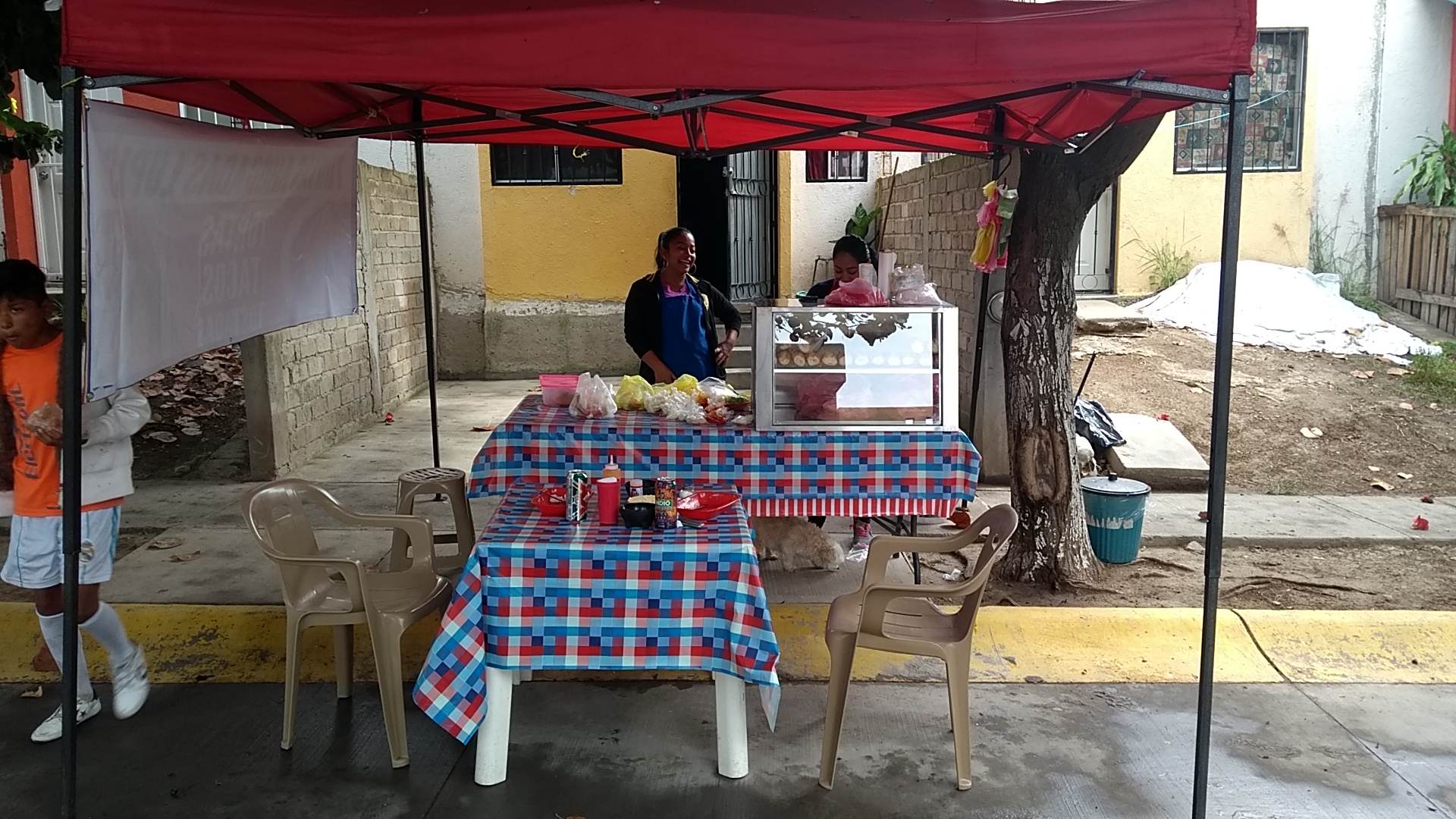 Tortas Ahogadas Lupis Puerta Real image 3