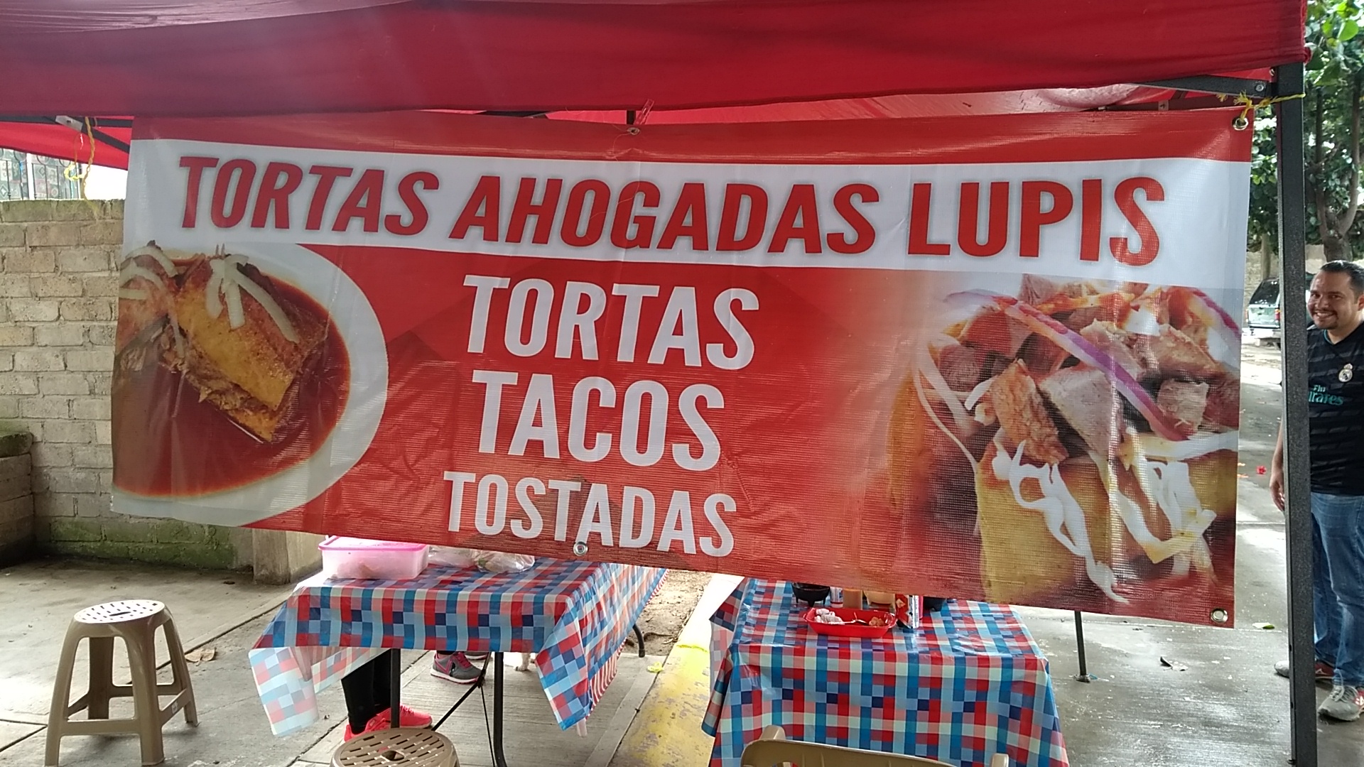 Tortas Ahogadas Lupis Puerta Real image 4