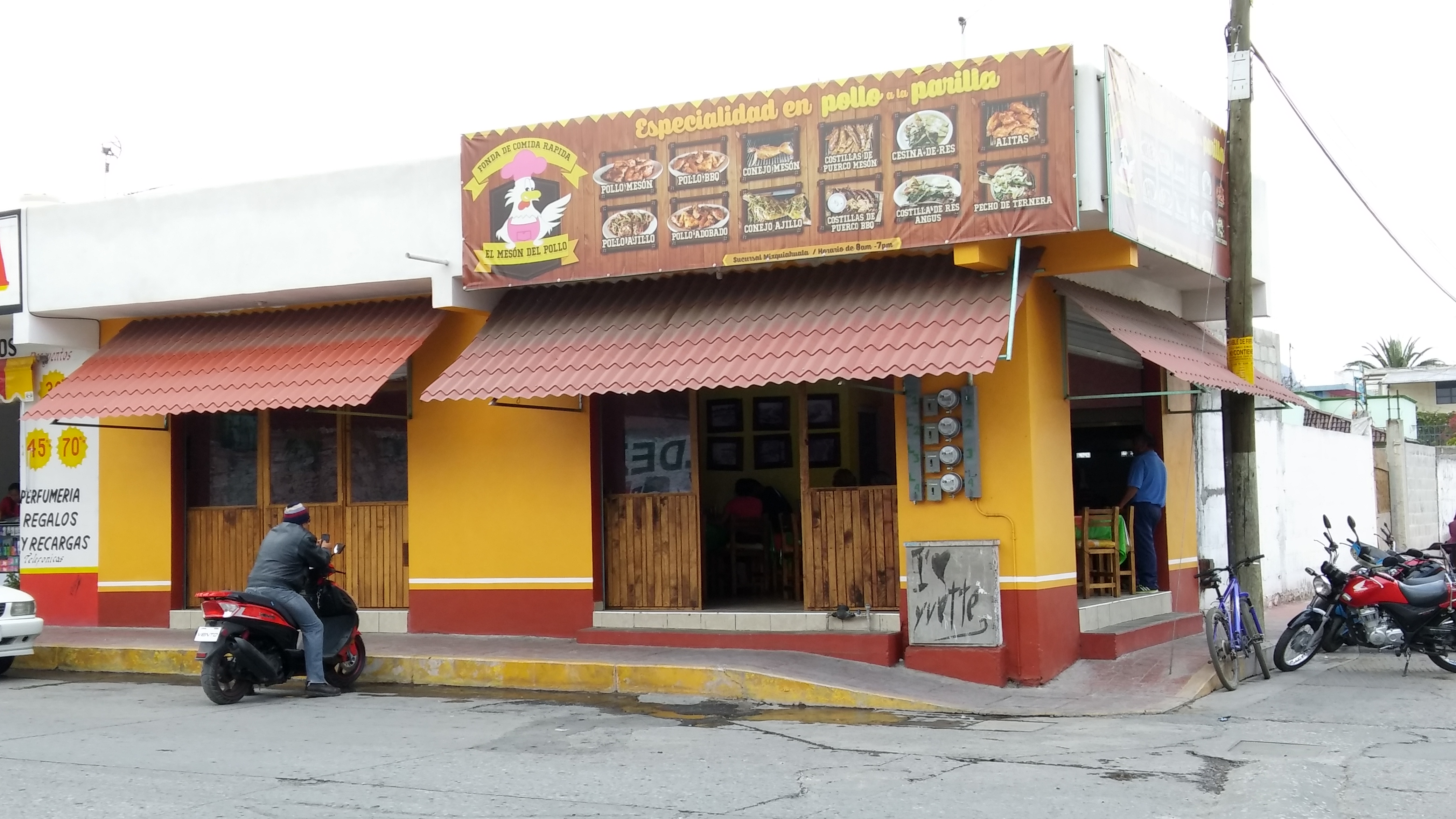 El Meson Del Pollo image 1