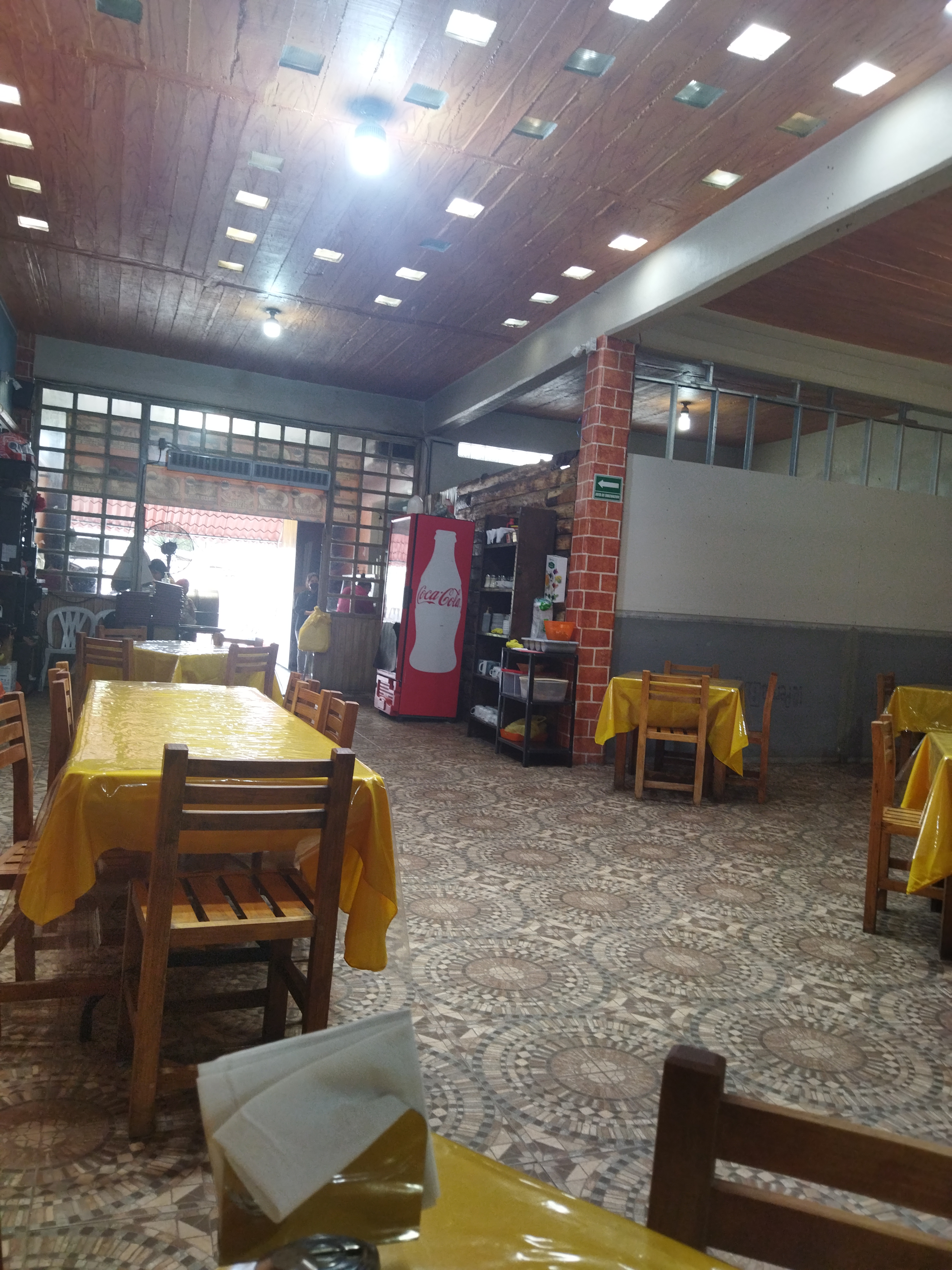 El Meson Del Pollo image 9