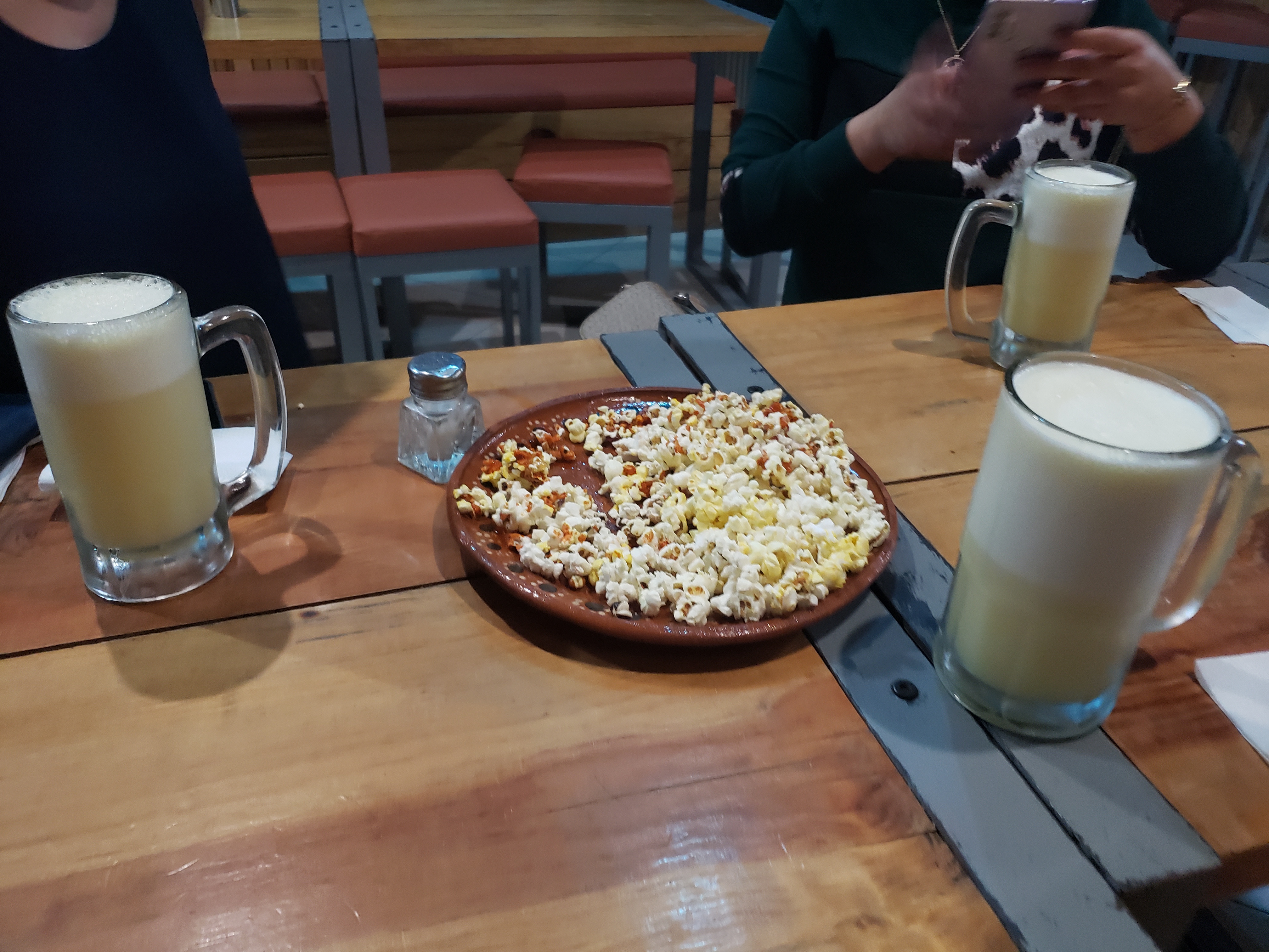 Tieda "El Jefe" cerveza vinos y licores image 5