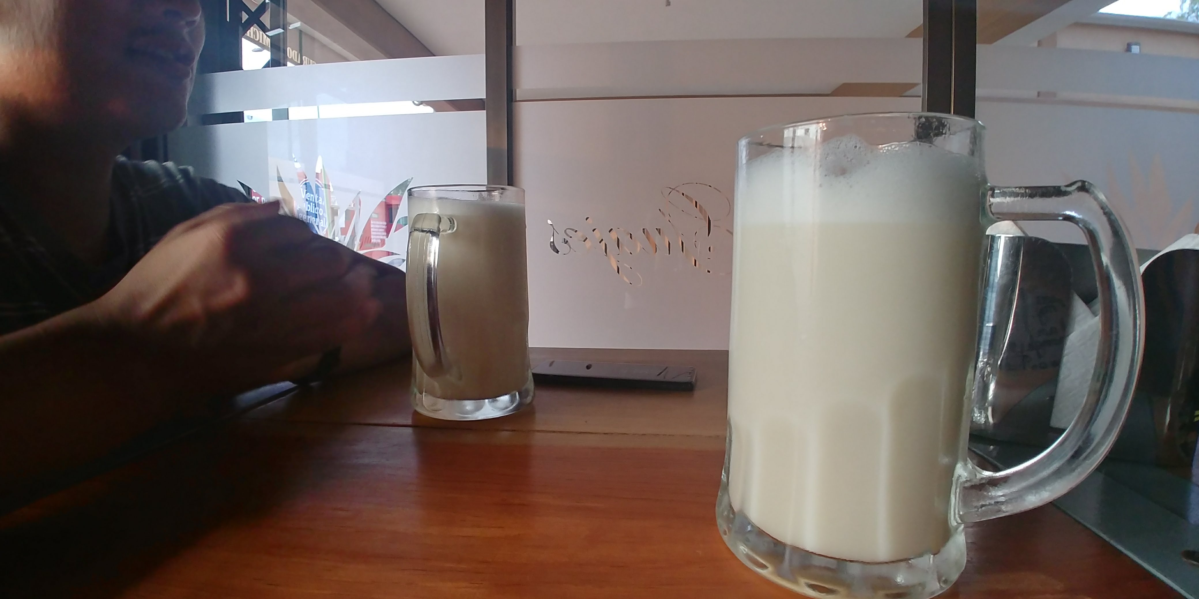 Tieda "El Jefe" cerveza vinos y licores image 9