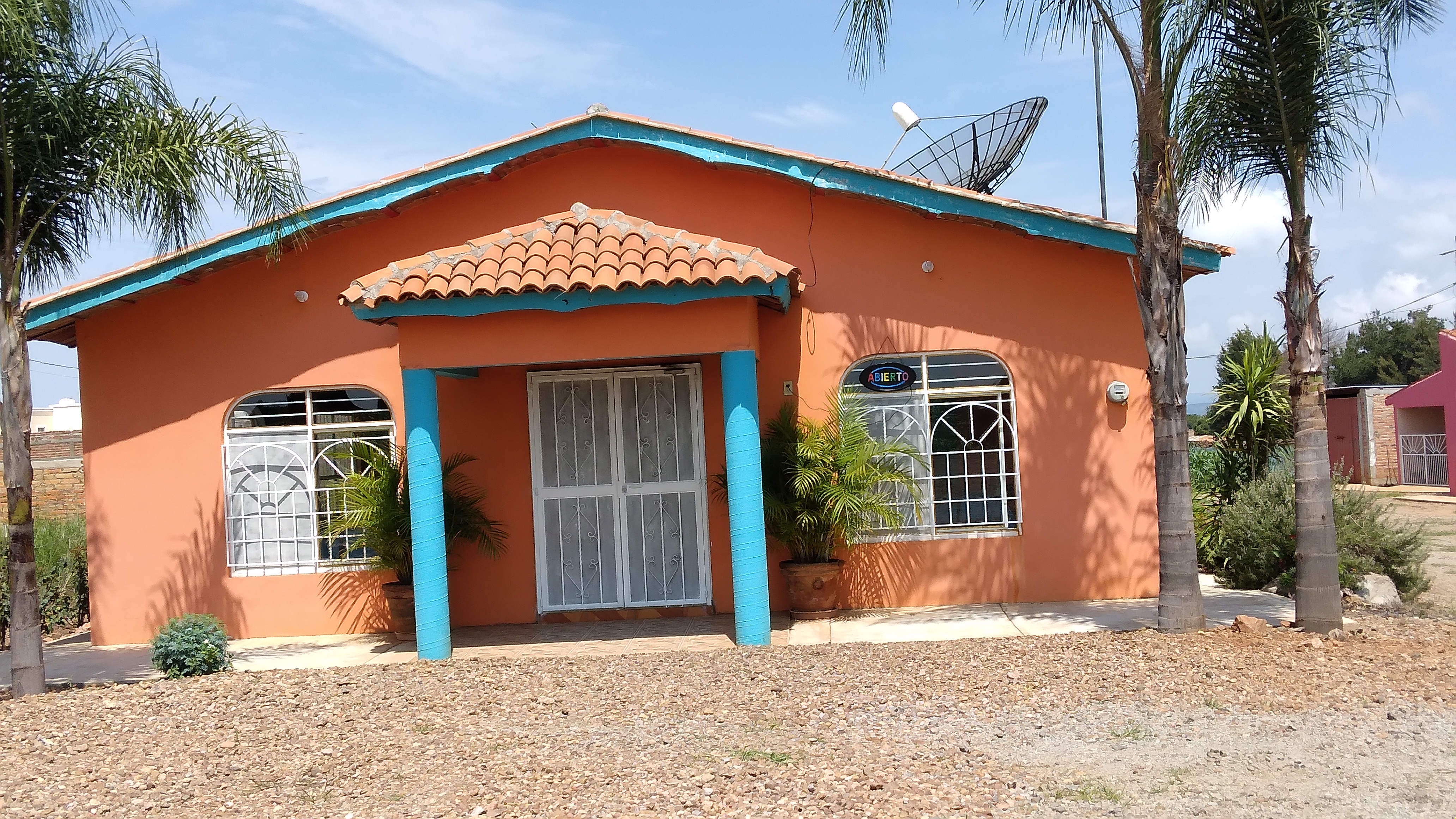 Los mezcales restaurant image 7