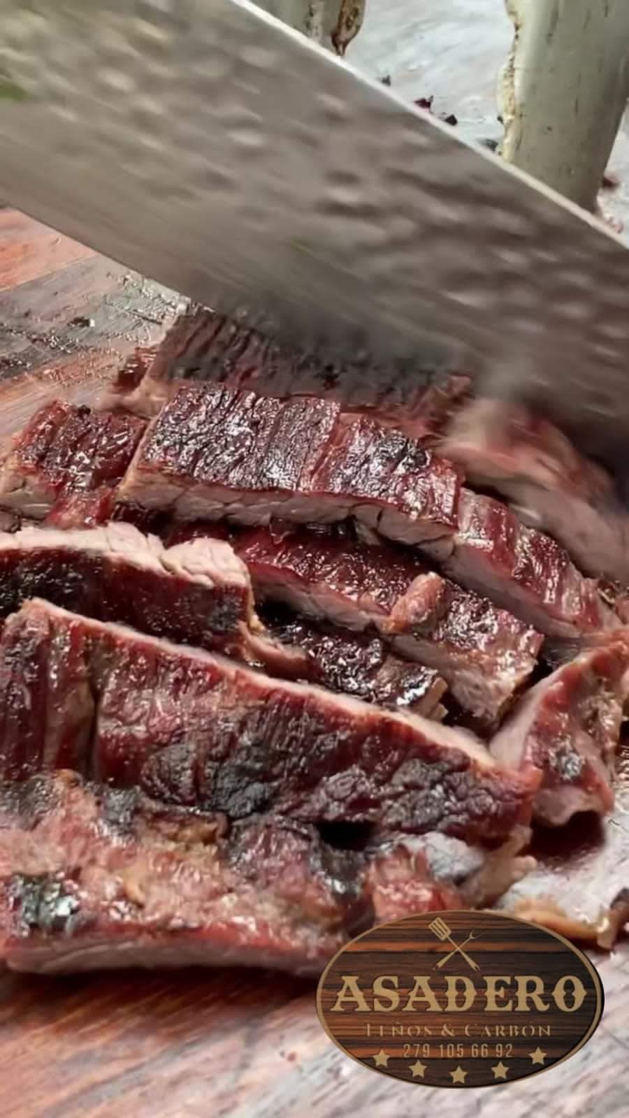 Asadero Leños y Carbón image 2