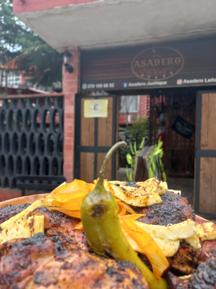 Asadero Leños y Carbón image 10