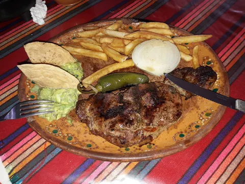 EL MEZQUITE ASADERO RESTAURANT image 2