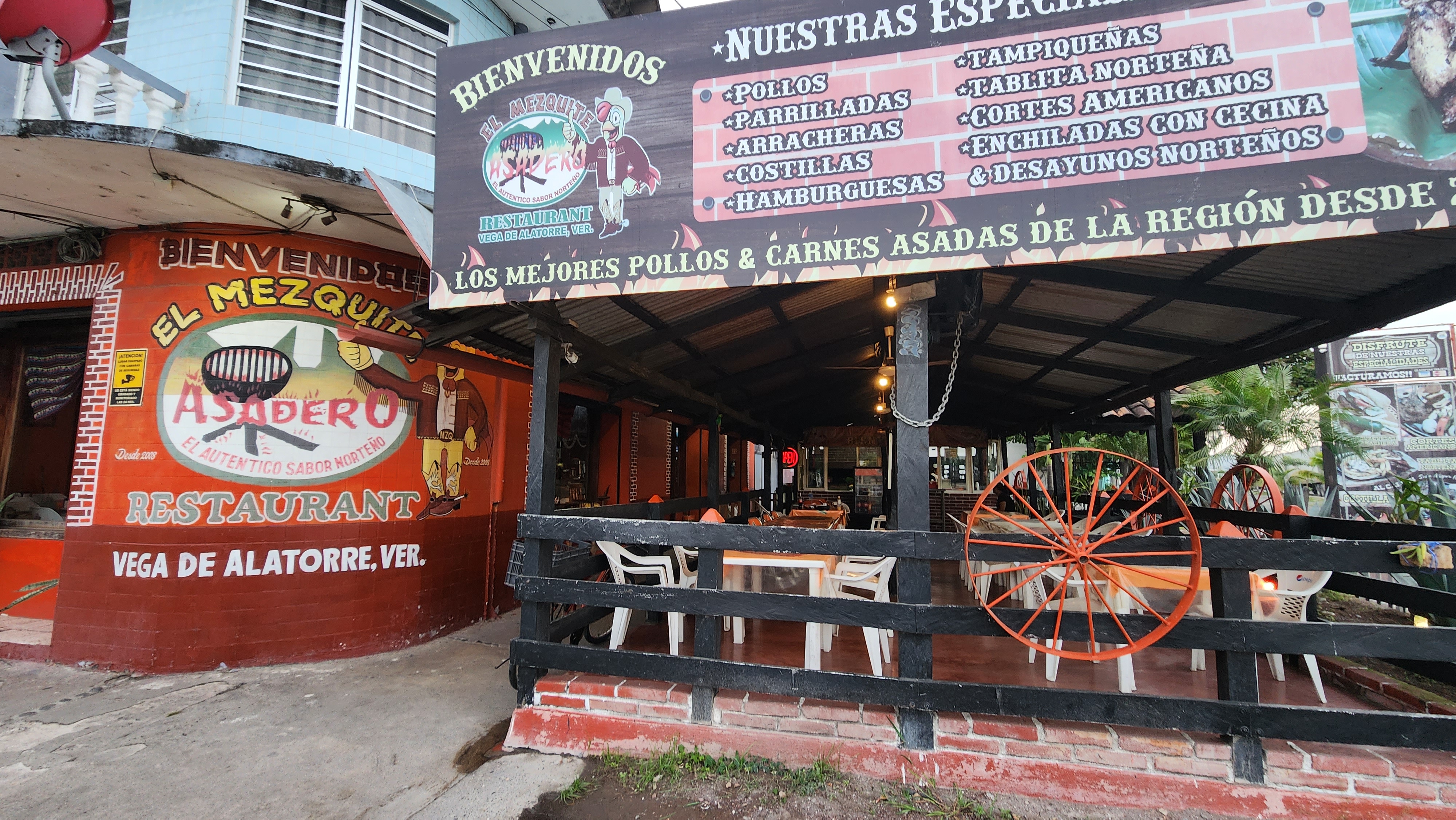 EL MEZQUITE ASADERO RESTAURANT image 7